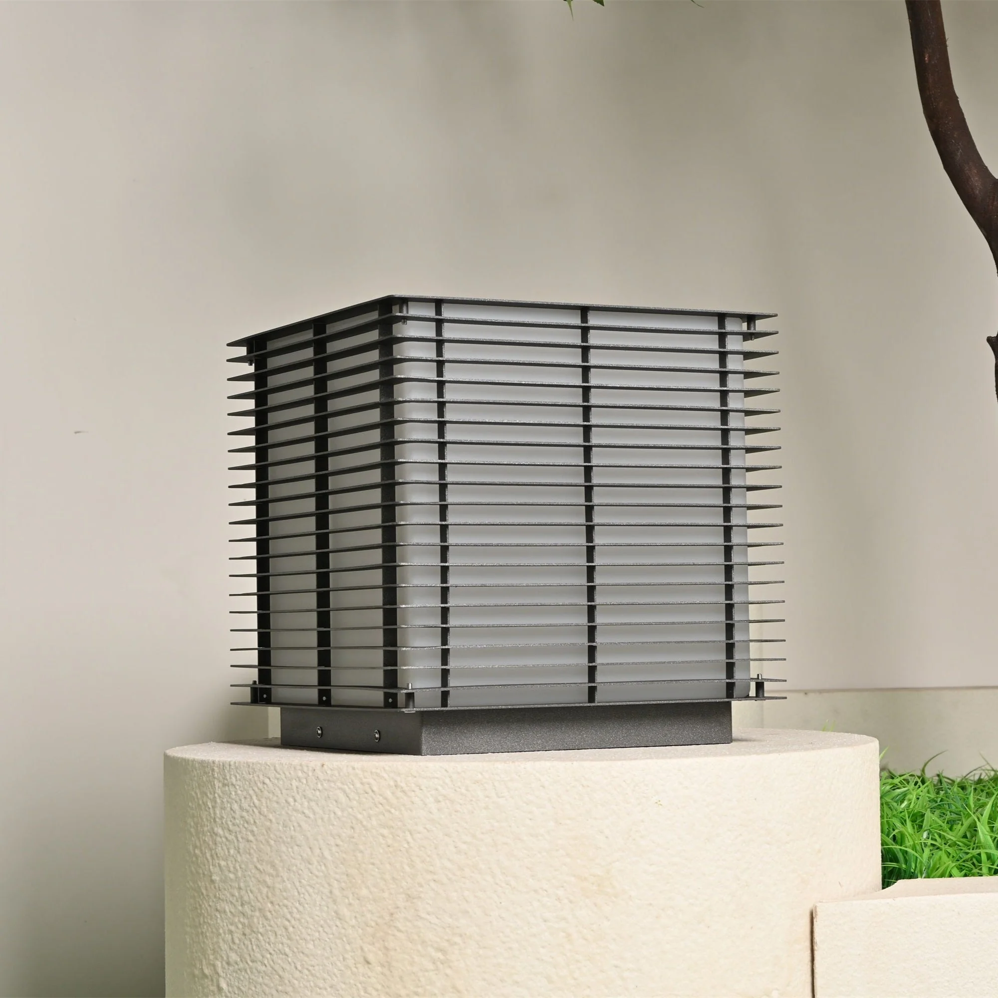Cubra Grid Post Outdoor Light - Image 22