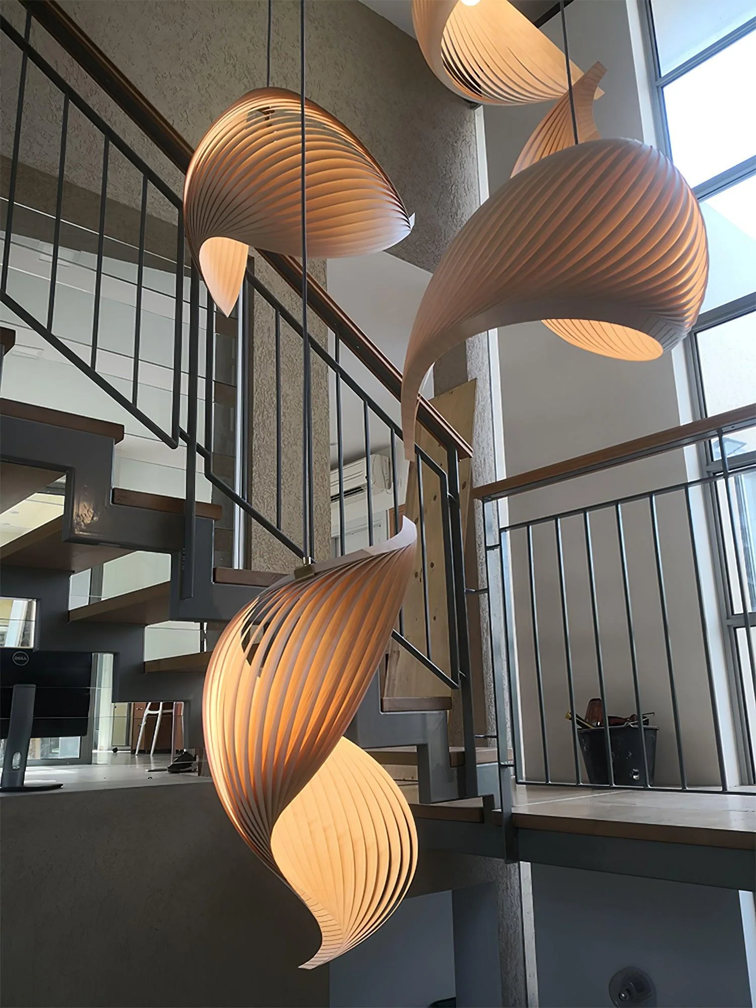 Cumiror Postmodern Luxury Shell Wood Wood Pendant Light - Image 28