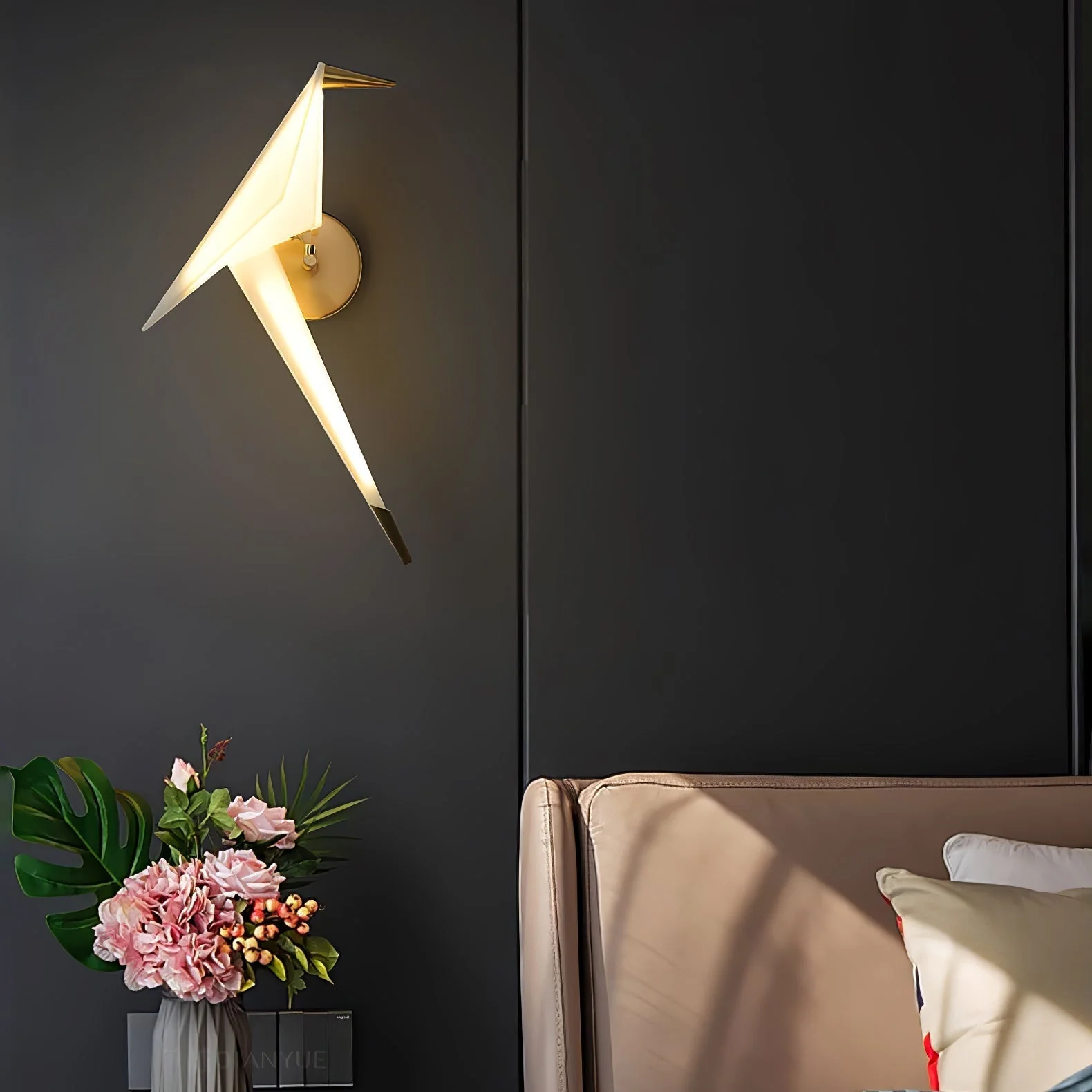 Cunorara Nordic Art Paper Crane Wall Lamp - Image 15