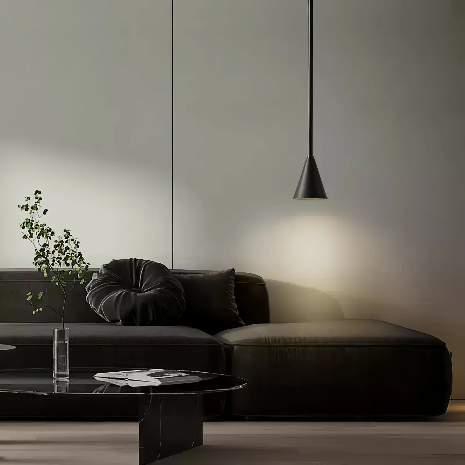 Cutheion Modern Minimalist Brass Pendant Light - Image 3