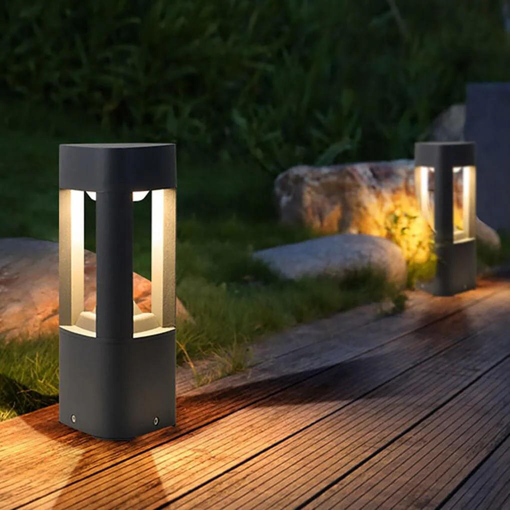Daid Triple-Side Emitting Solar LED Outdoor Lights - Image 15