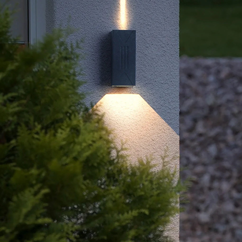 Daley LED Villa Balcony Outdoor Wall Lamp - Image 13