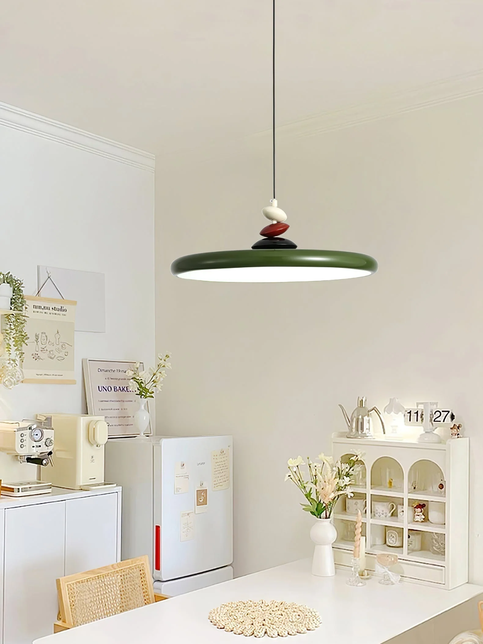 Dallas Minimalist Pendant Light - Image 12