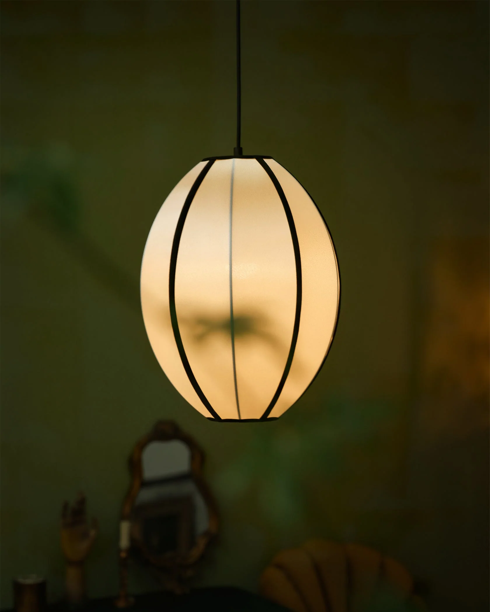 Daphne Modern Fabric Pendant Lamp - Image 12