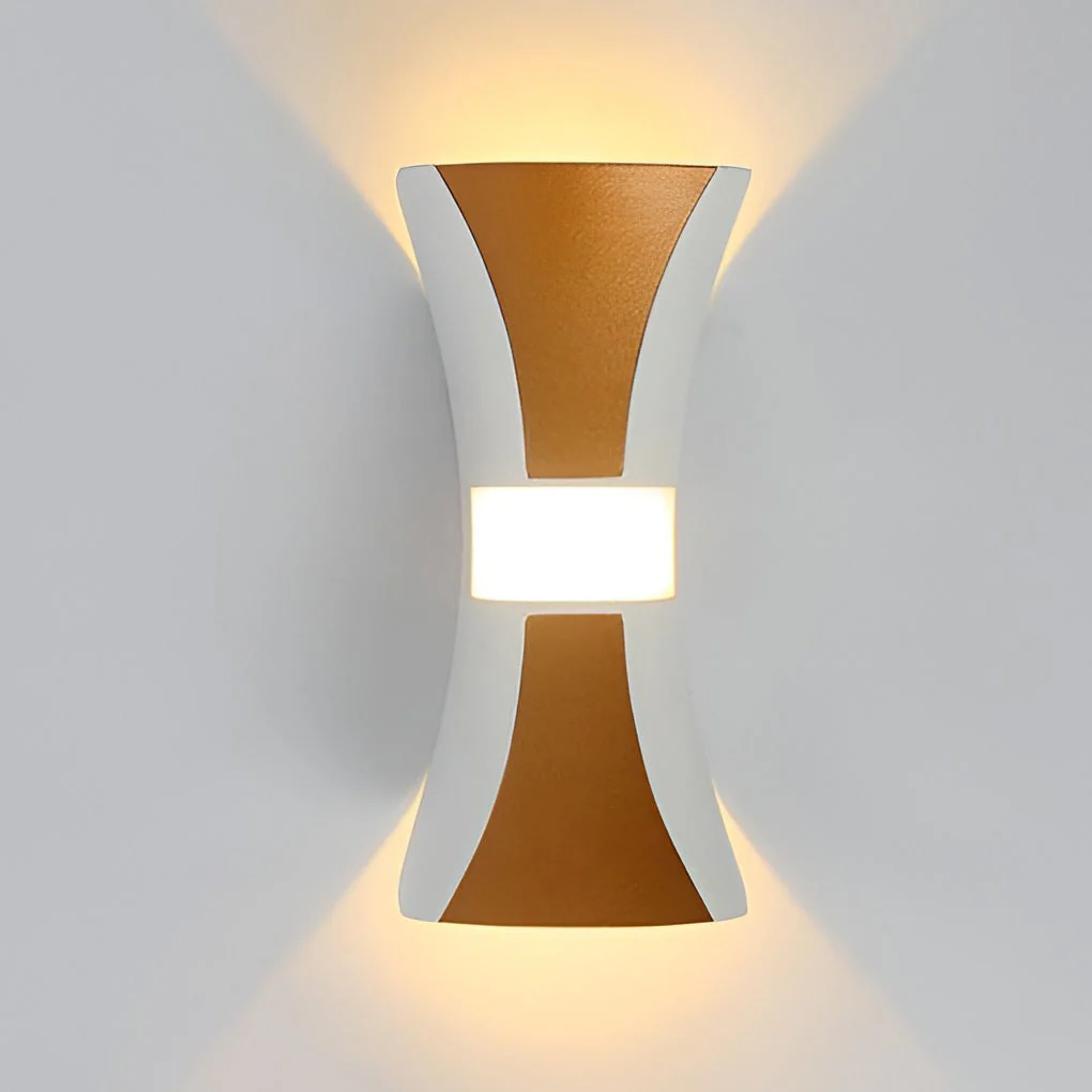 Deligh Classic Modern LED Outdoor Wall Lamp - Image 10
