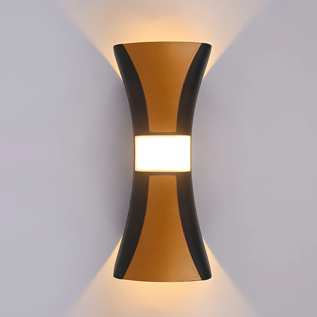 Deligh Classic Modern LED Outdoor Wall Lamp - Image 11