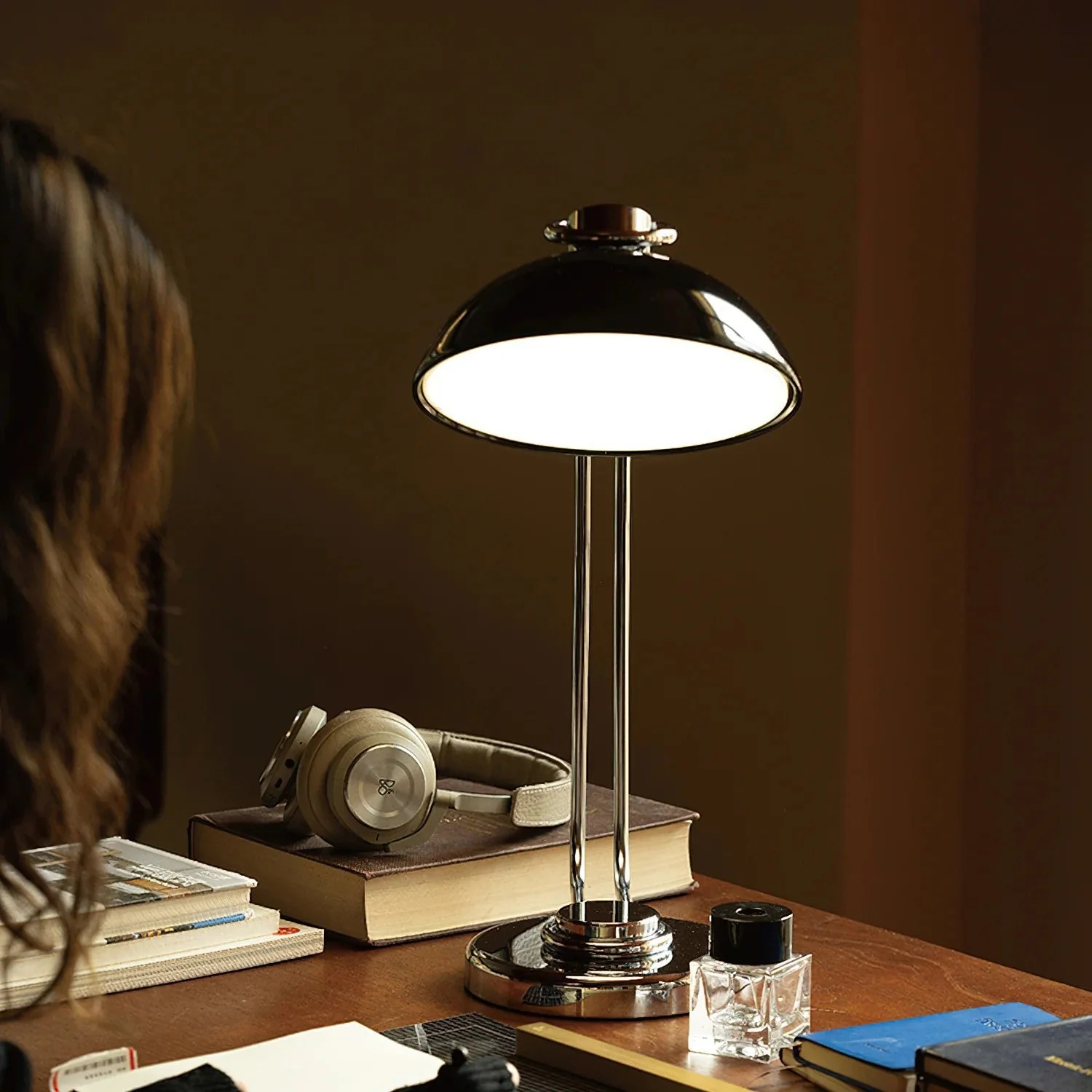 Domex Modern Table Lamp - Image 7