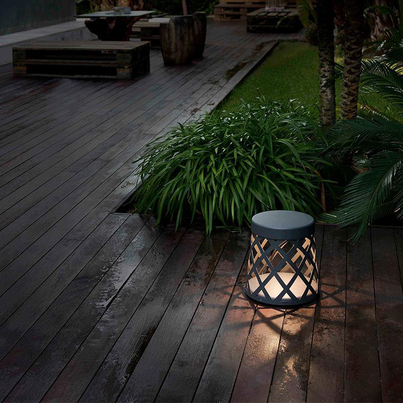 Dorah Stool LED Modern Outdoor Lawn Lamp - Image 4