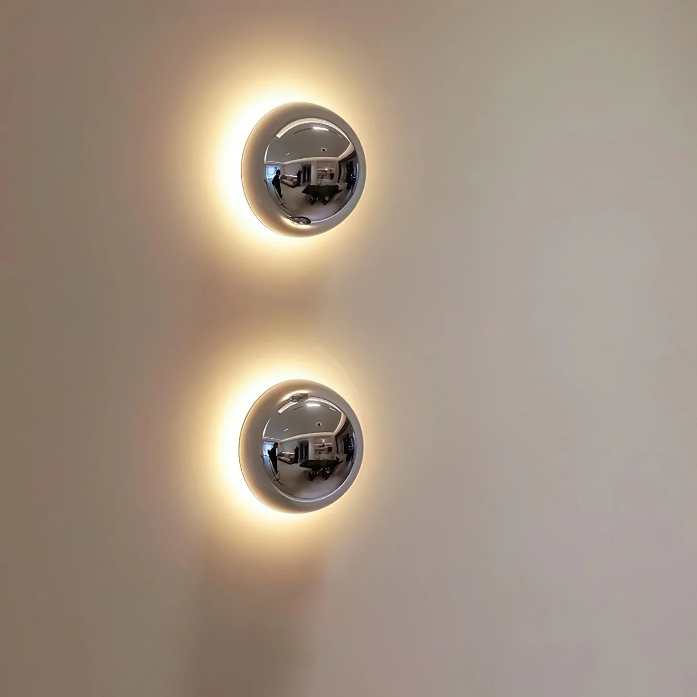Eclipse Modern Wall Light - Image 2
