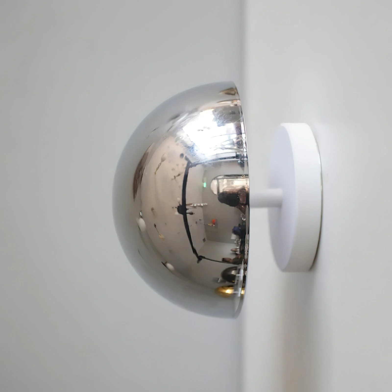 Eclipse Modern Wall Light - Image 7