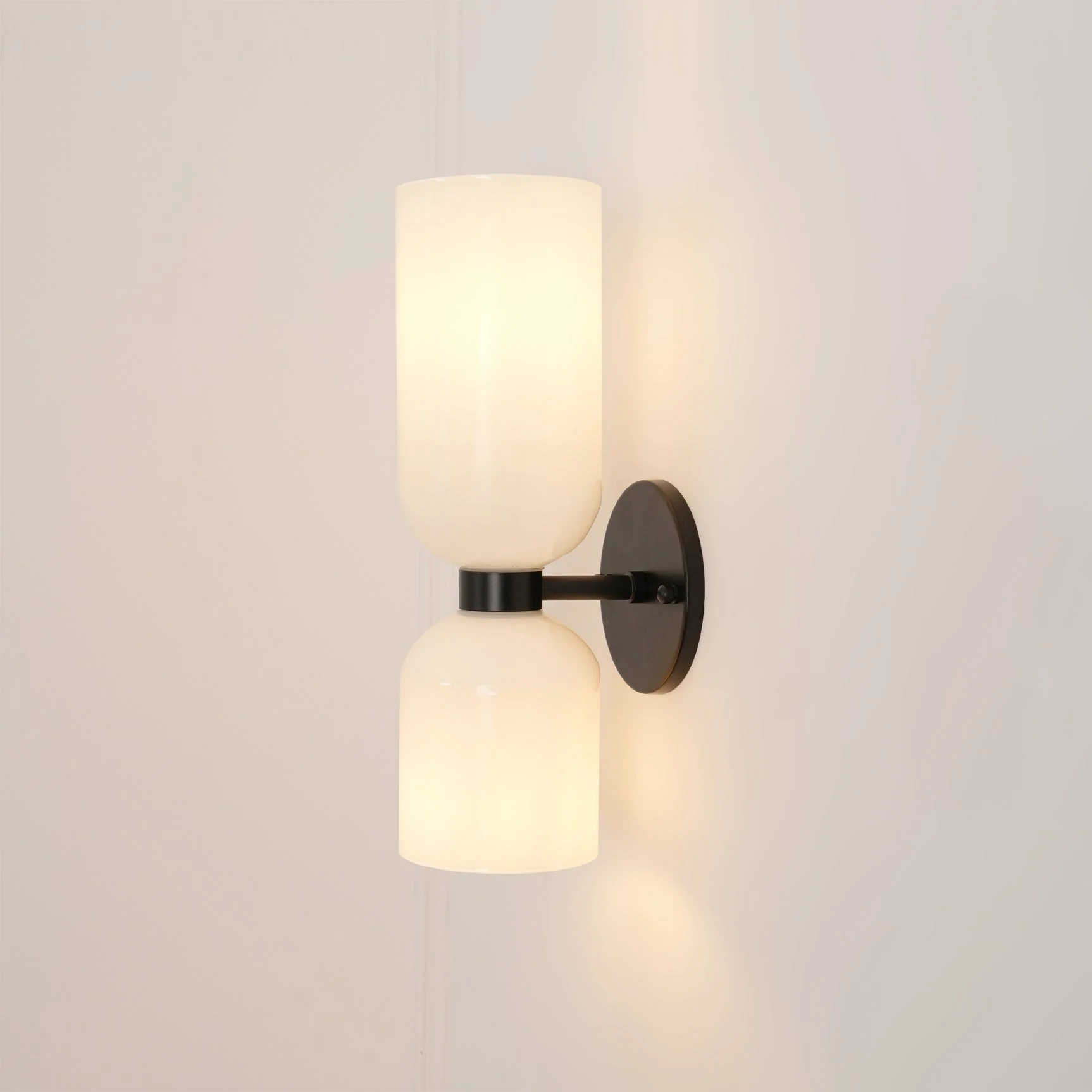 Edie Modern Minimalist Glass Wall Lamp - Image 4