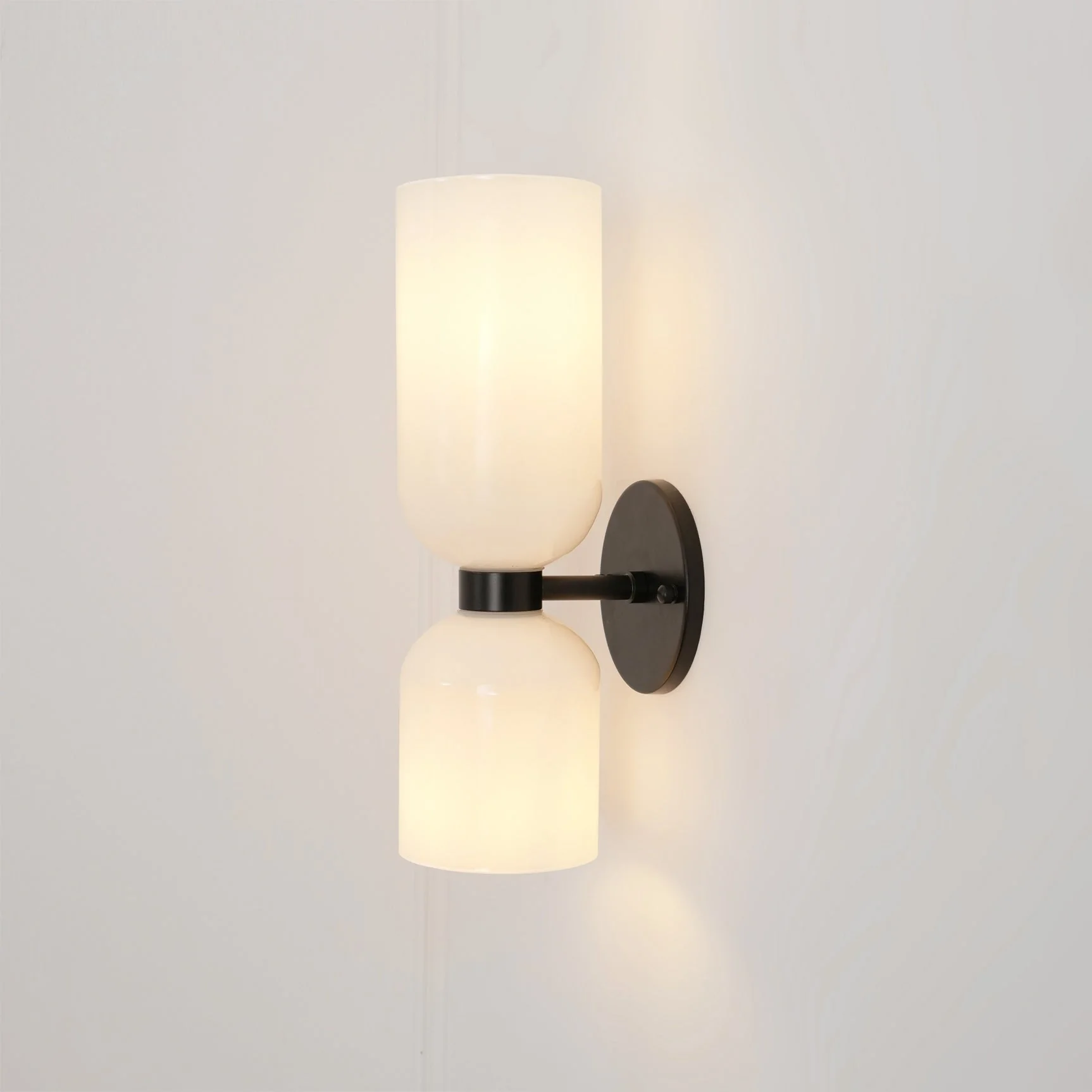 Edie Modern Minimalist Glass Wall Lamp - Image 66