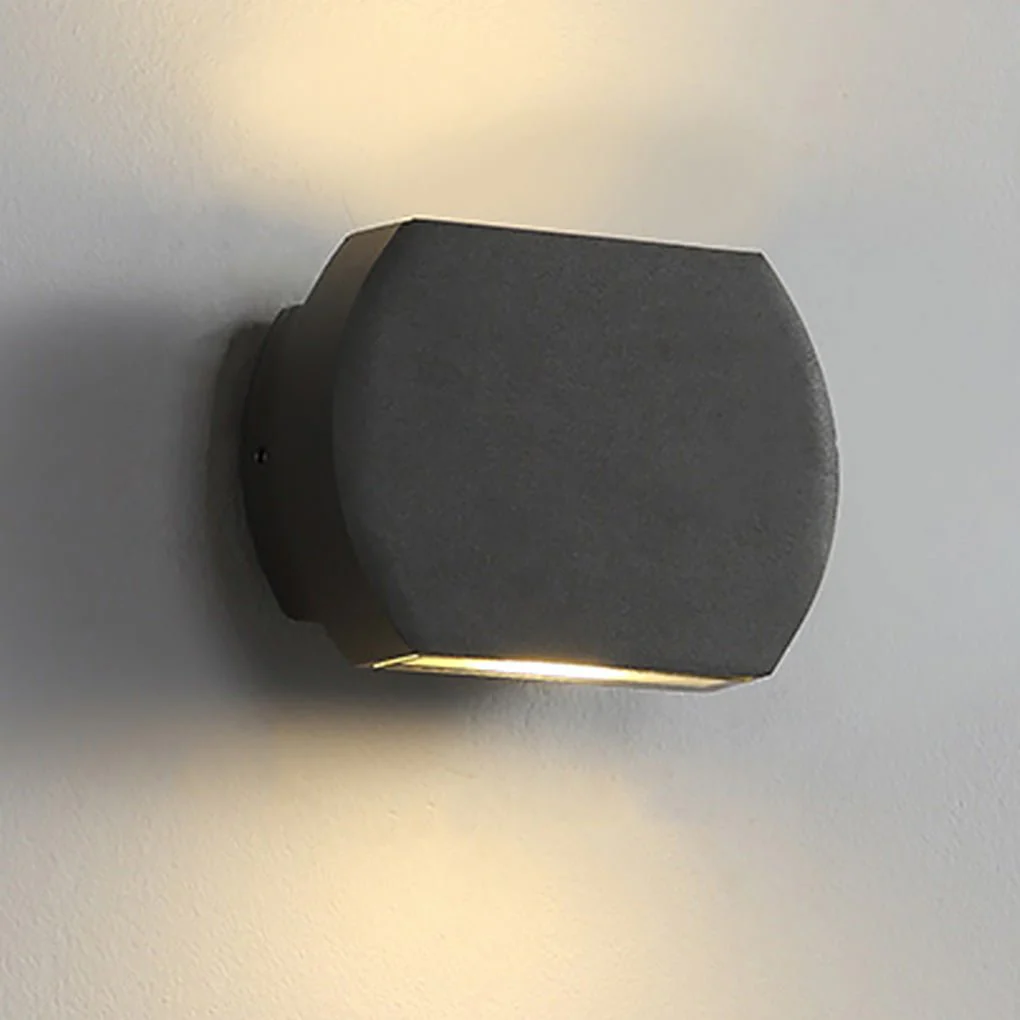 Edmund Nordic LED Outdoor Wall Light - Image 15