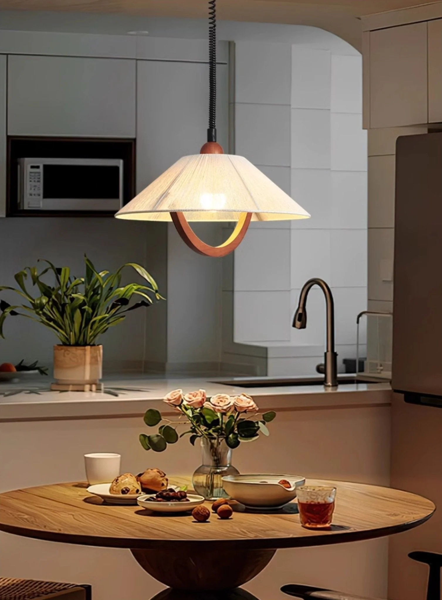 Eleanor Minimalist Pendant Light - Image 9