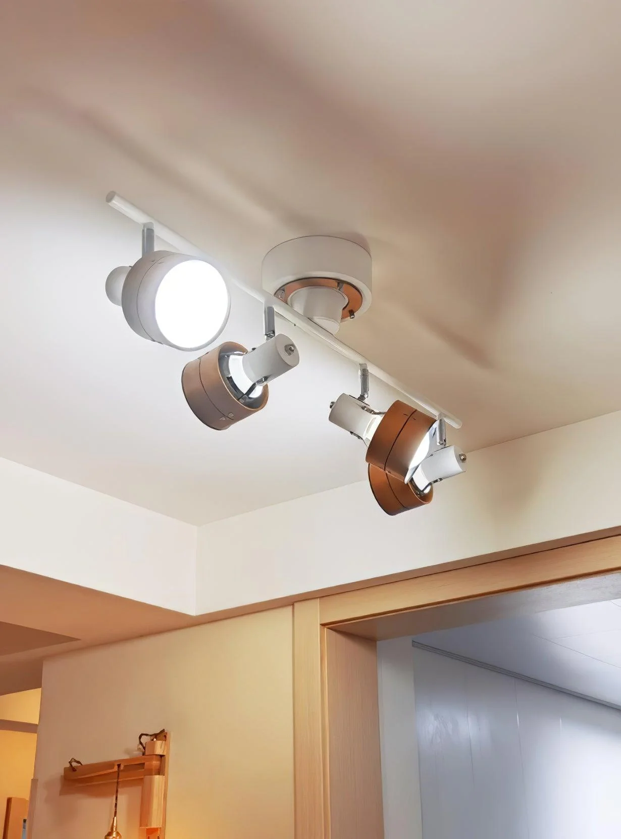 Elsorila Elegance Adjustable Spot Wooden Ceiling Lamp - Image 18