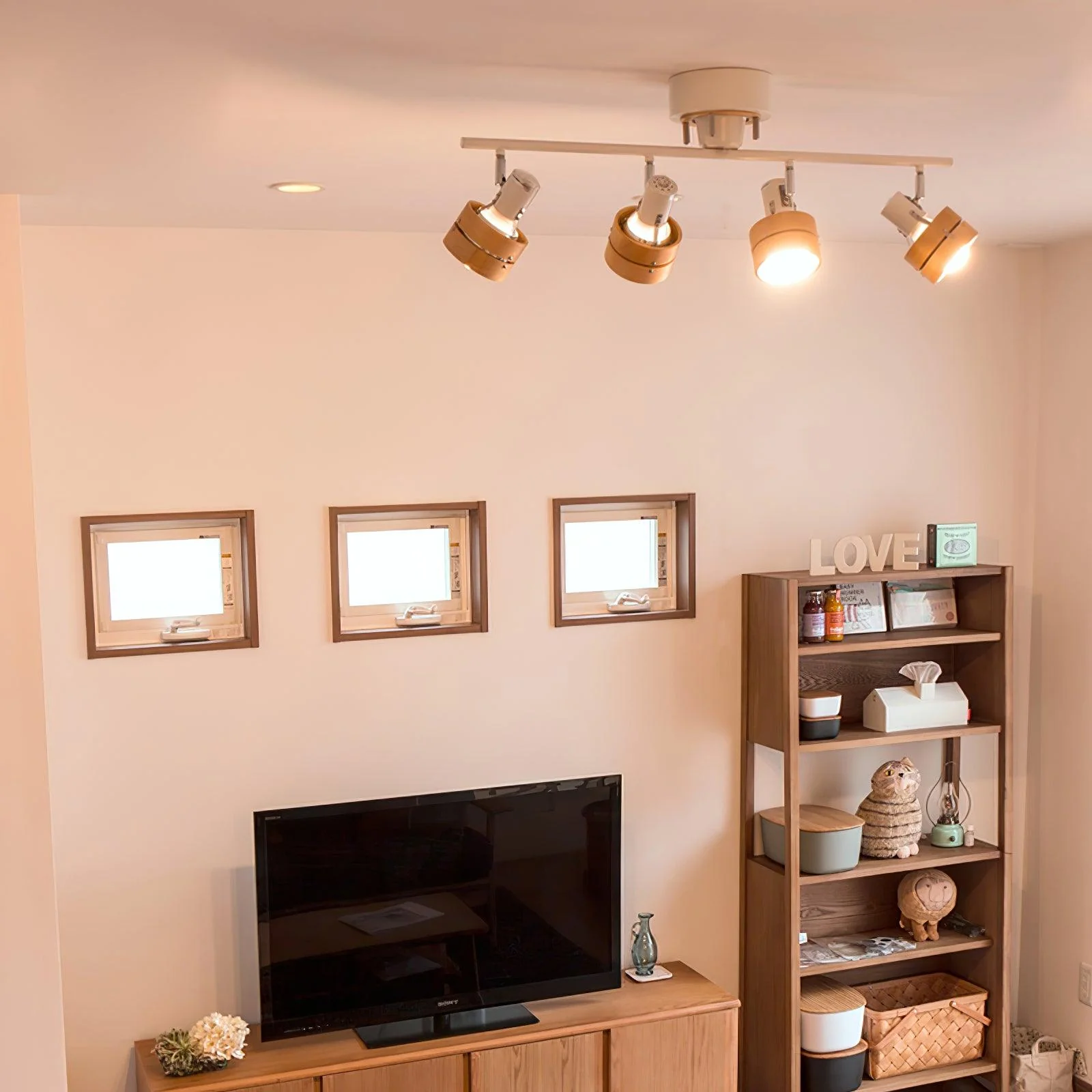 Elsorila Elegance Adjustable Spot Wooden Ceiling Lamp - Image 23