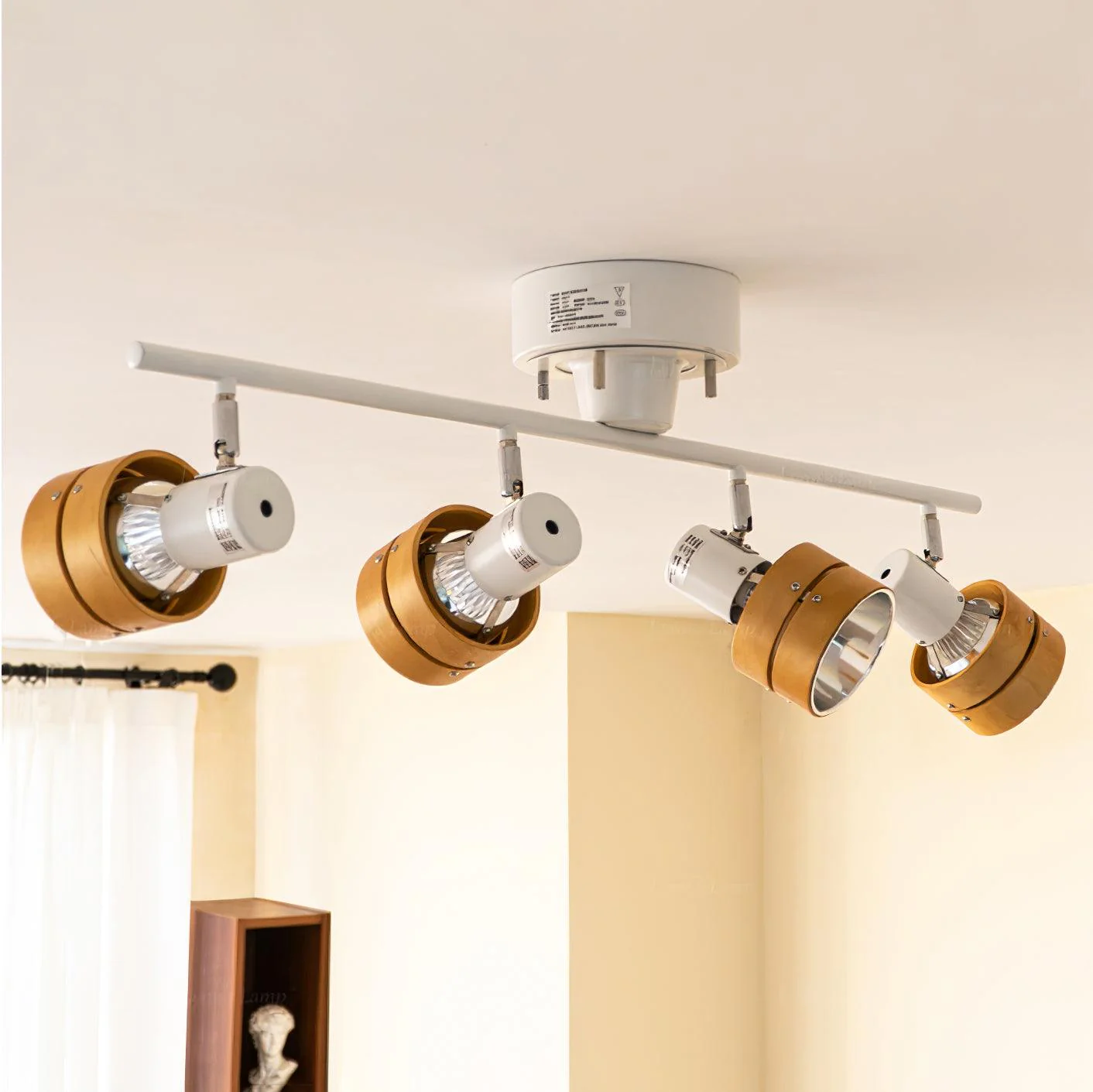 Elsorila Elegance Adjustable Spot Wooden Ceiling Lamp - Image 33