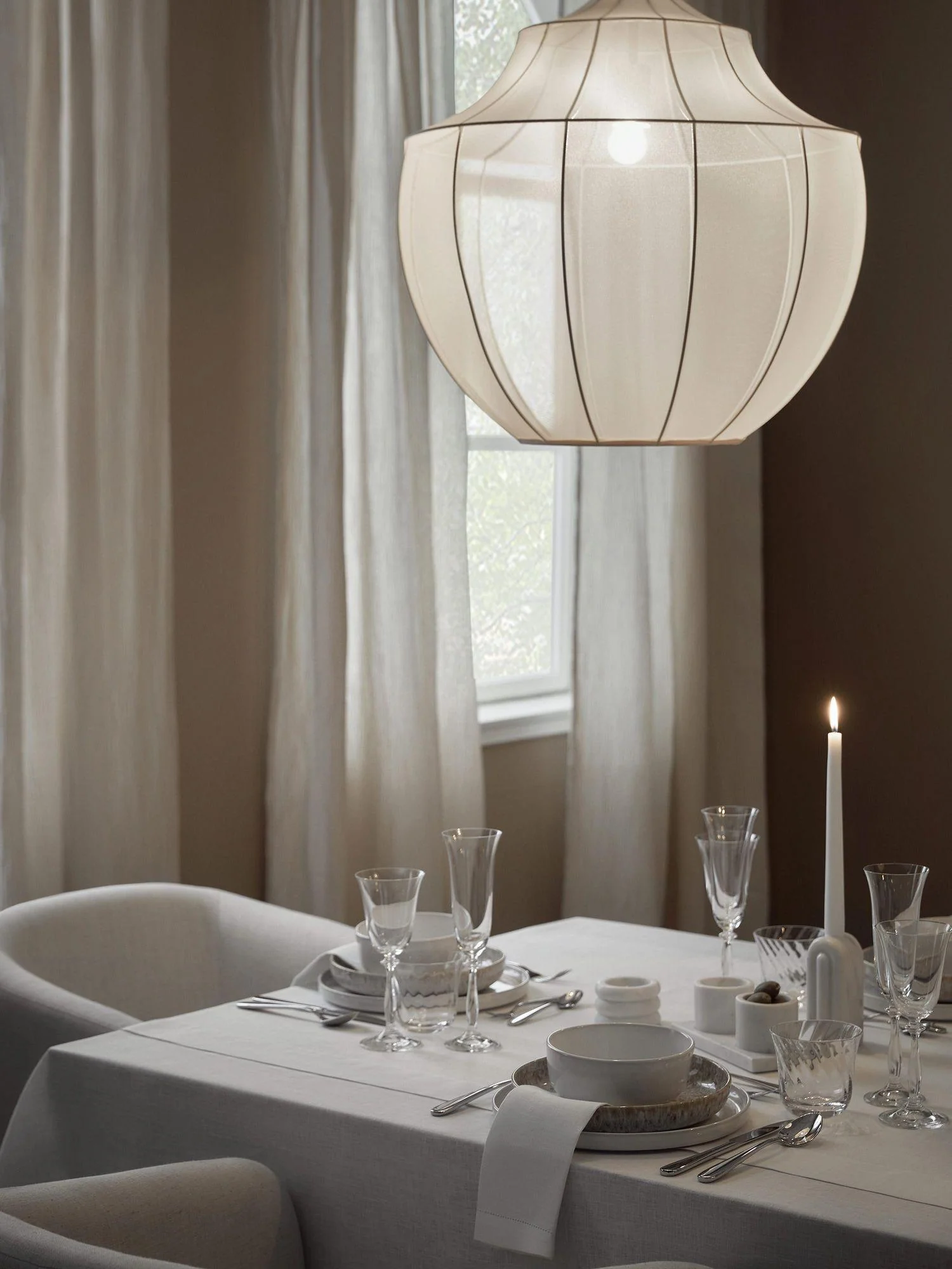 Eraeyra Premium Elegance Mesh Fabric Pendant Light - Image 28