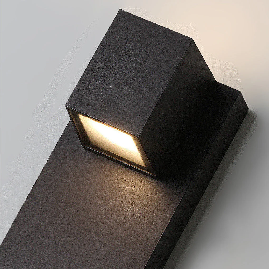 Eriny Square LED Modern Outdoor Wall Sconce Light - Image 11