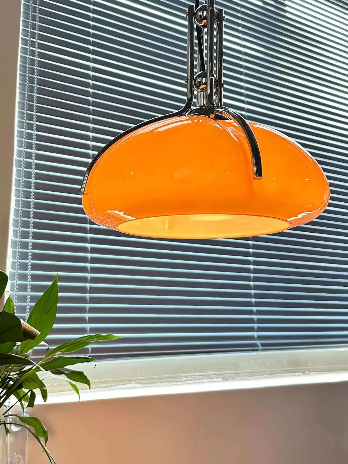 Ernorora Premium Nordic Art Glass Pendant Light - Image 23