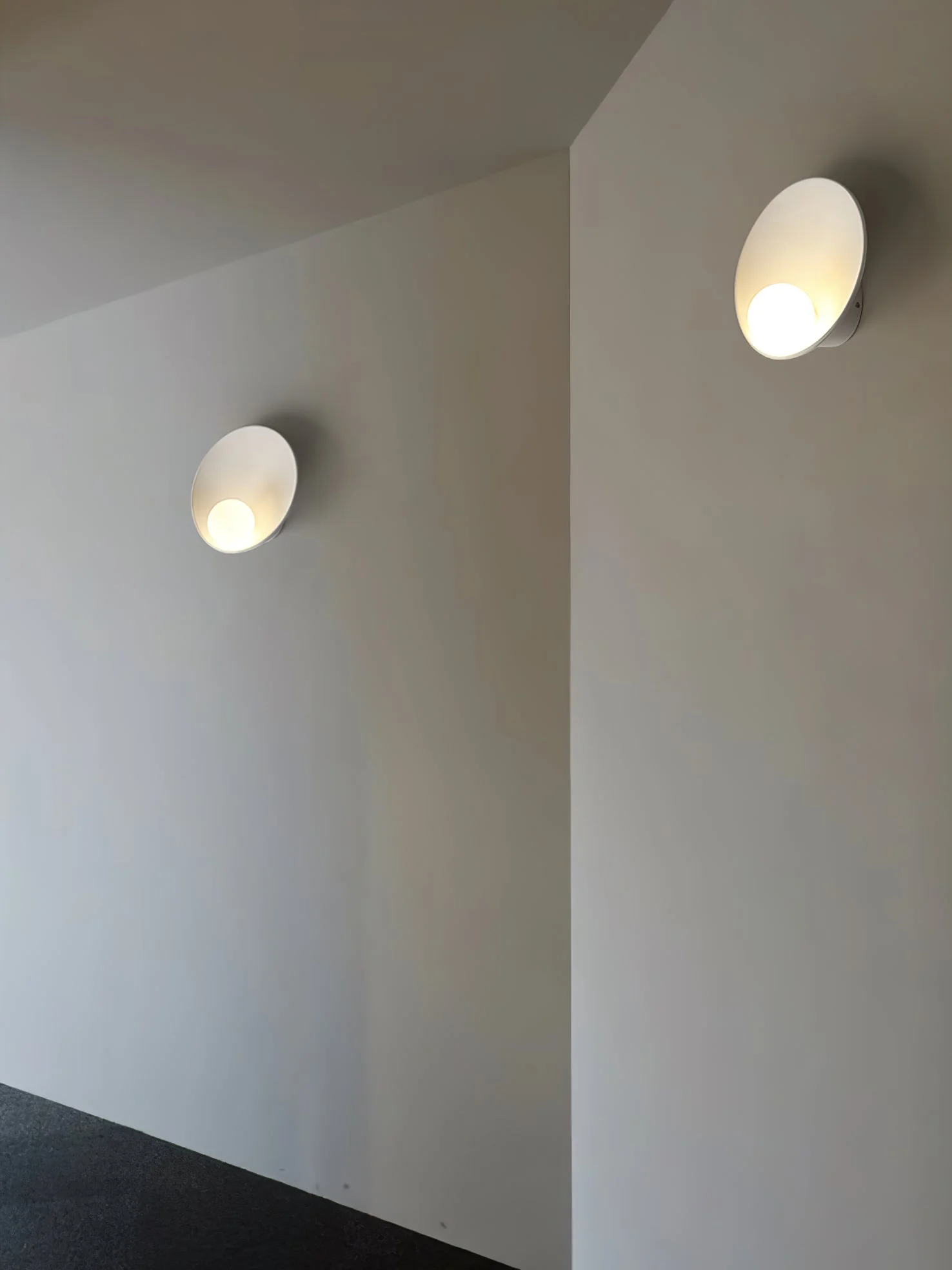 Ersila Modern Minimalist Resin Wall Lamp - Image 19
