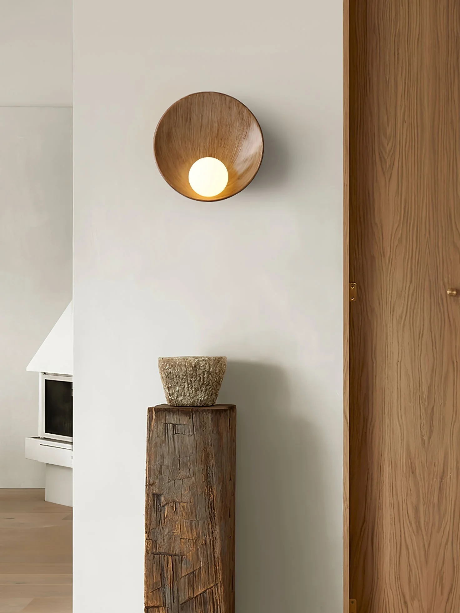 Ersila Modern Minimalist Resin Wall Lamp - Image 21