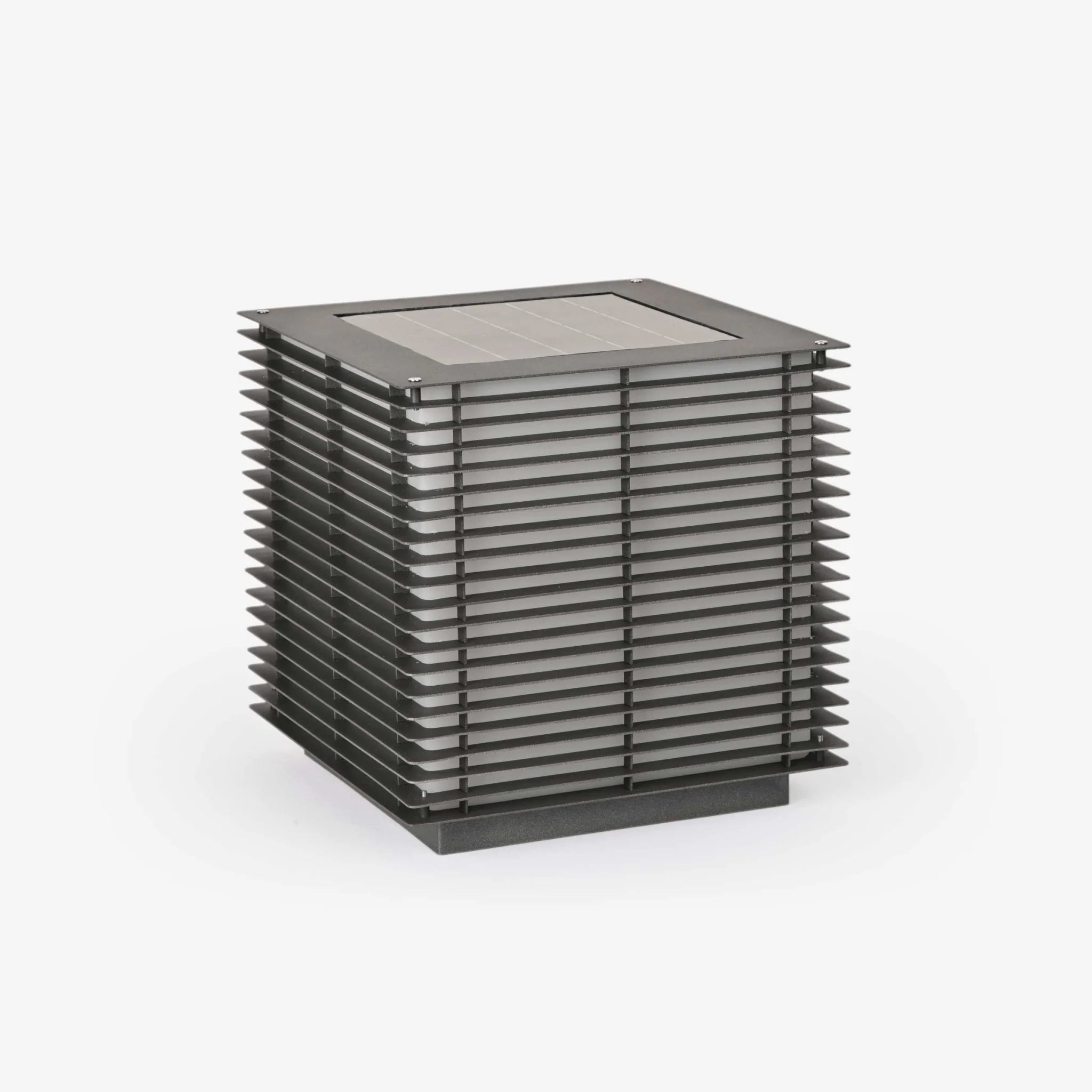 Eryon Solar Grid Outdoor Light