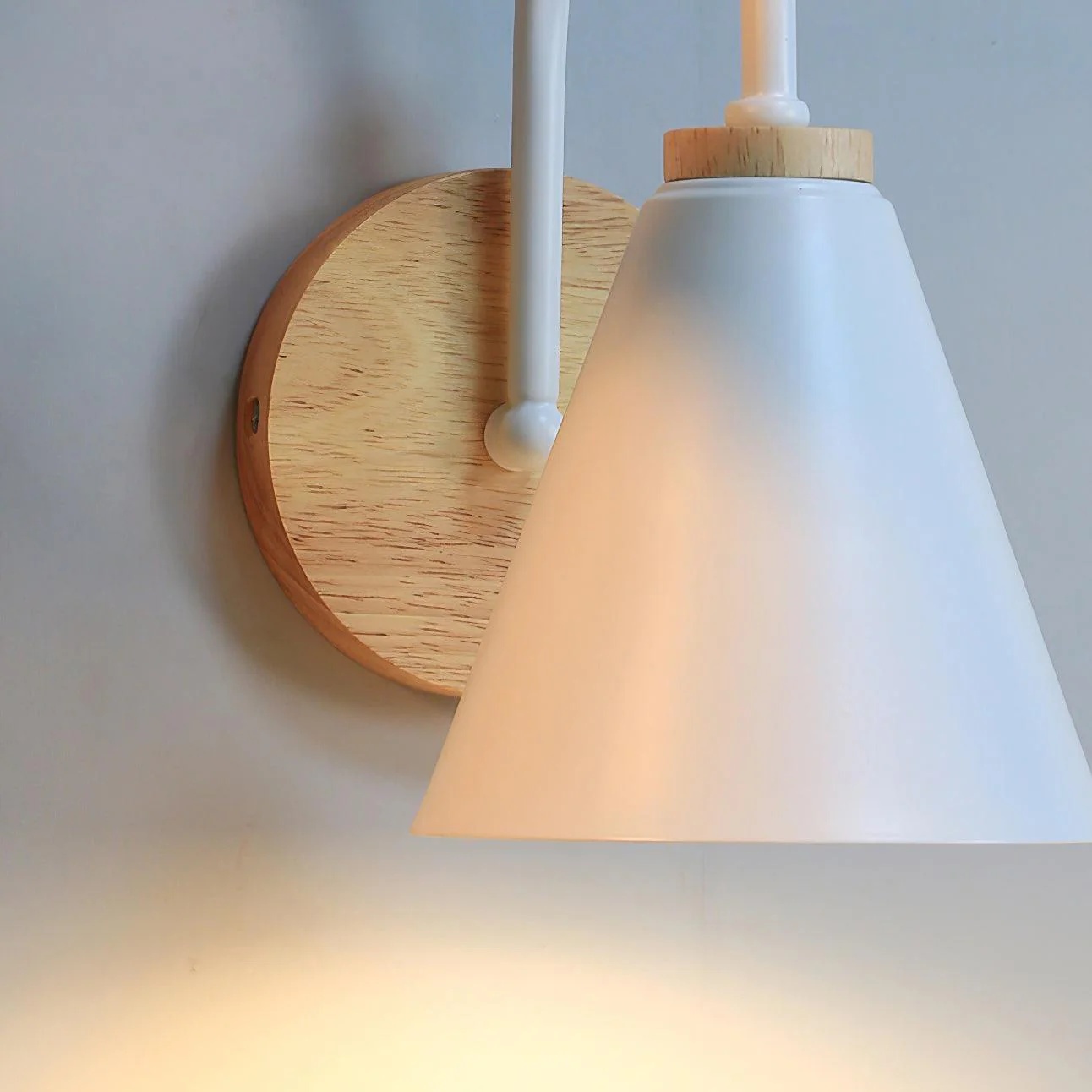 Erzoris Unique Classic Wooden Wall Lamp - Image 20