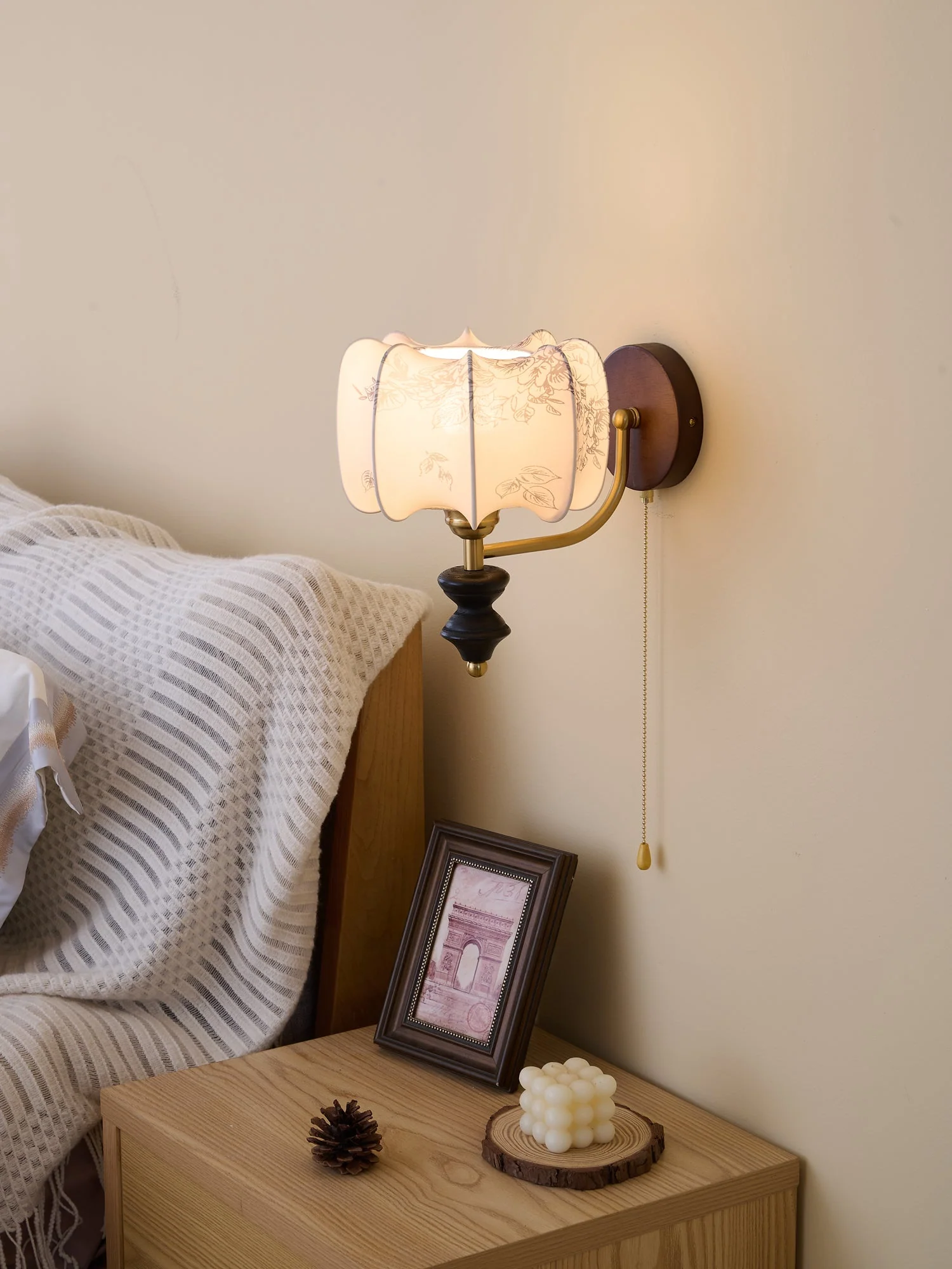 Eshae Premium Nordic Art Fabric Wood Wall Lamp - Image 13