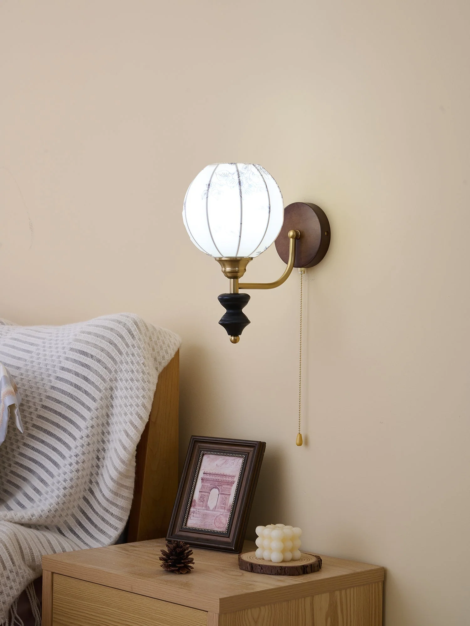 Eshae Premium Nordic Art Fabric Wood Wall Lamp - Image 17