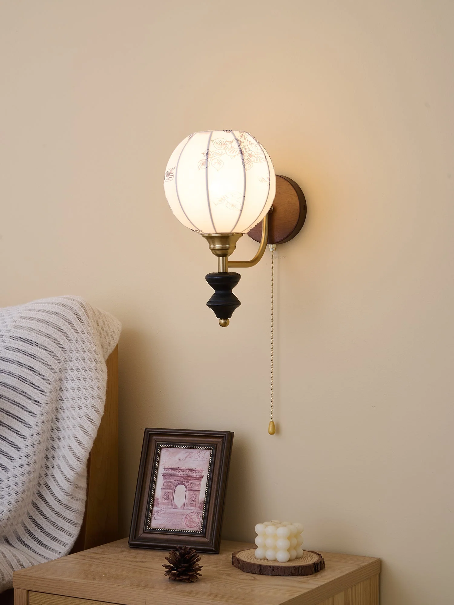 Eshae Premium Nordic Art Fabric Wood Wall Lamp - Image 20