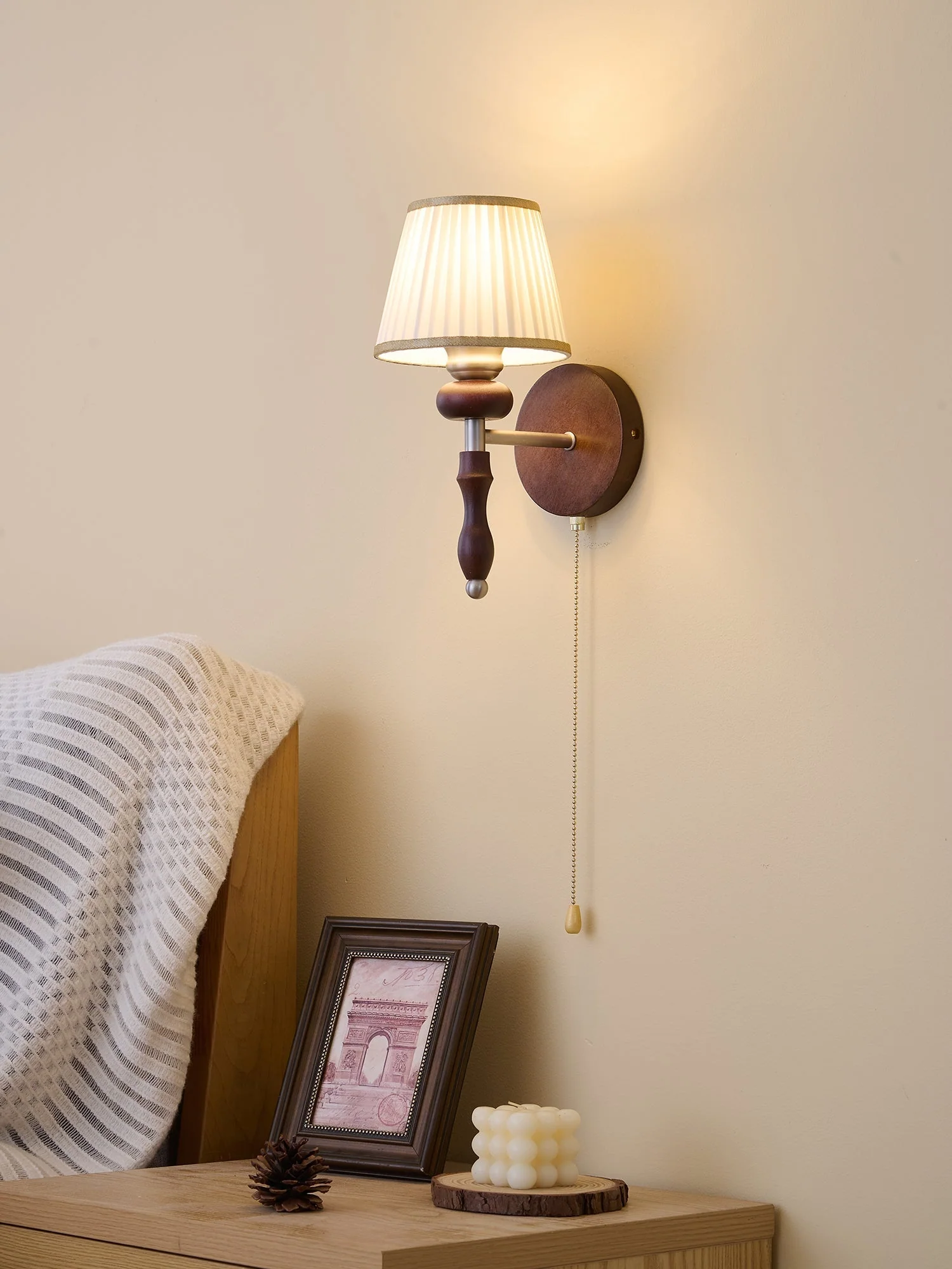 Eshae Premium Nordic Art Fabric Wood Wall Lamp - Image 3