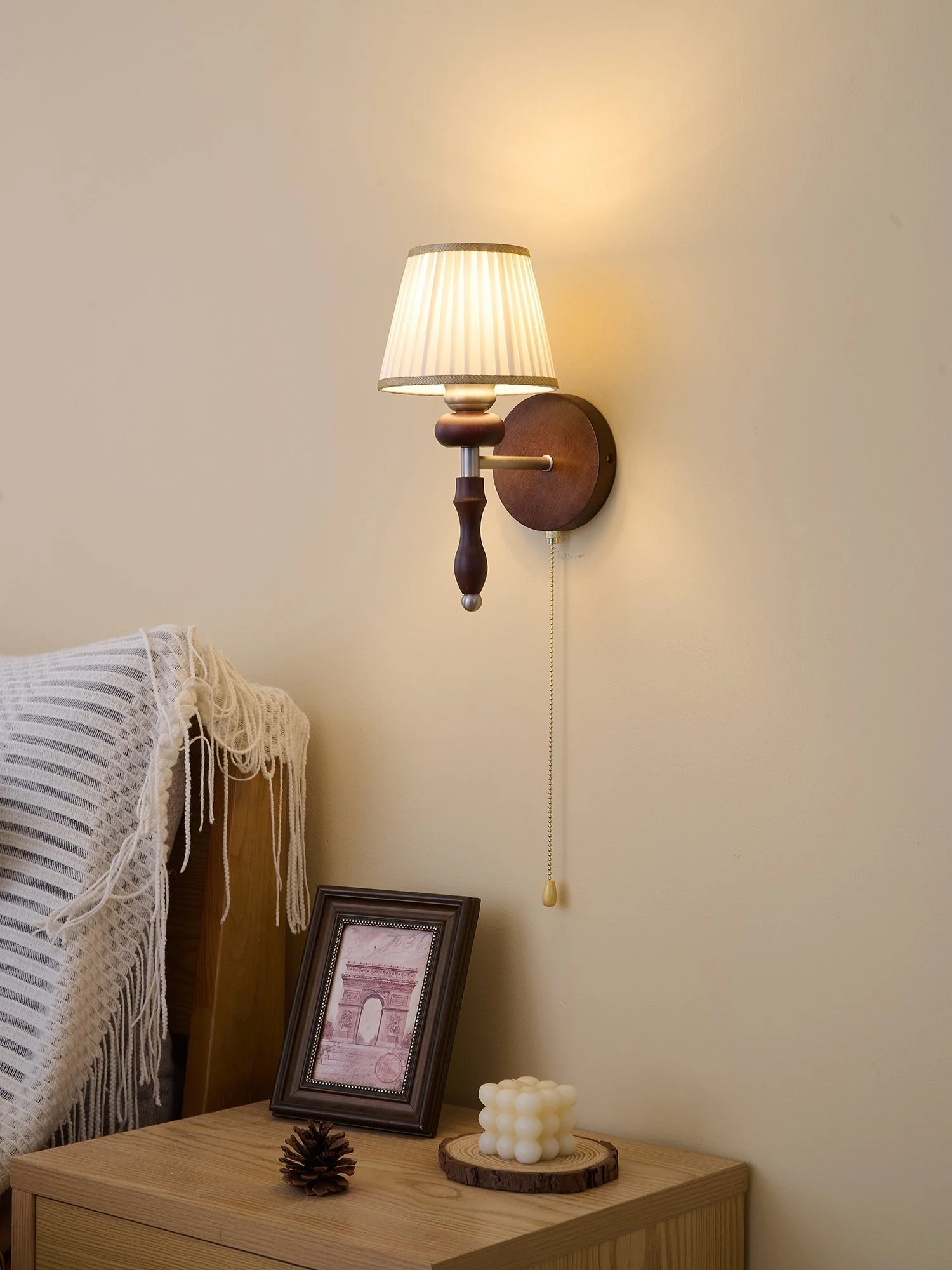 Eshae Premium Nordic Art Fabric Wood Wall Lamp - Image 4