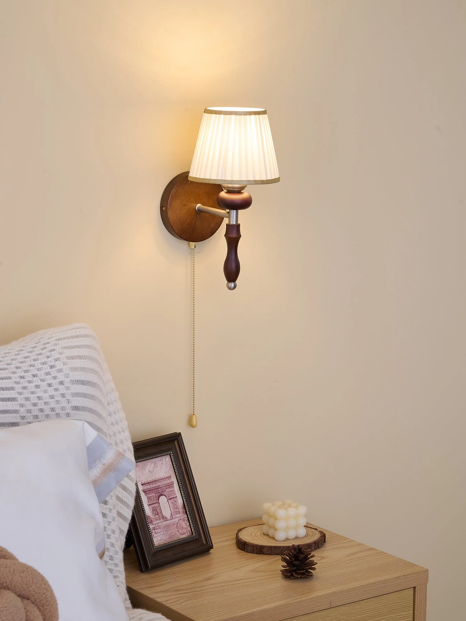 Eshae Premium Nordic Art Fabric Wood Wall Lamp - Image 5