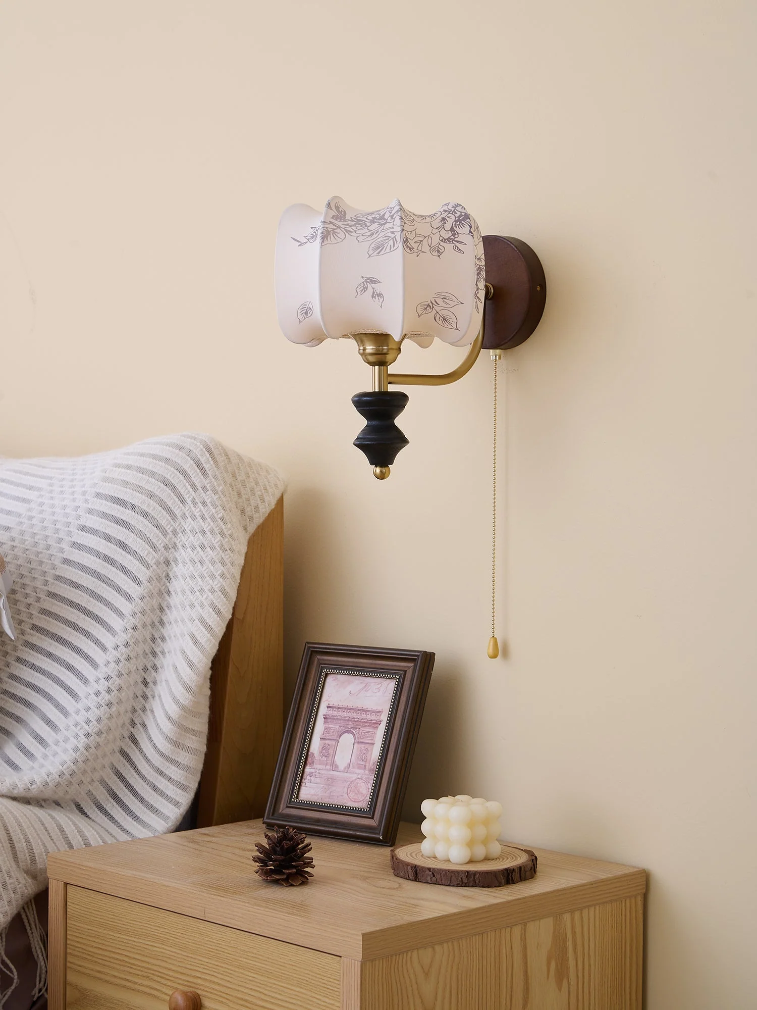 Eshae Premium Nordic Art Fabric Wood Wall Lamp - Image 6