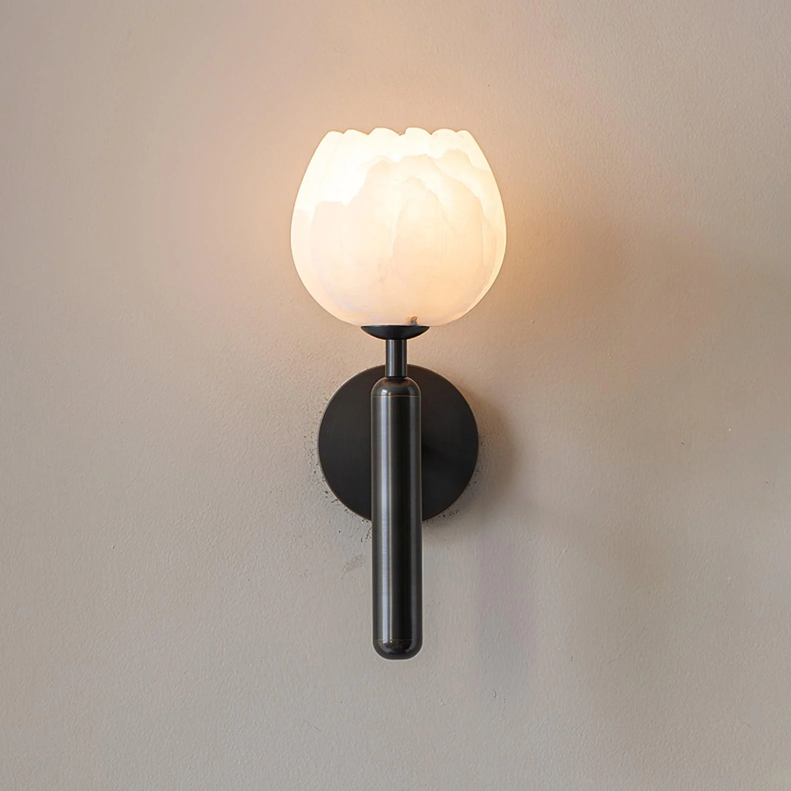 Eurzorion Floral Alabaster Brass Wall Light - Image 3