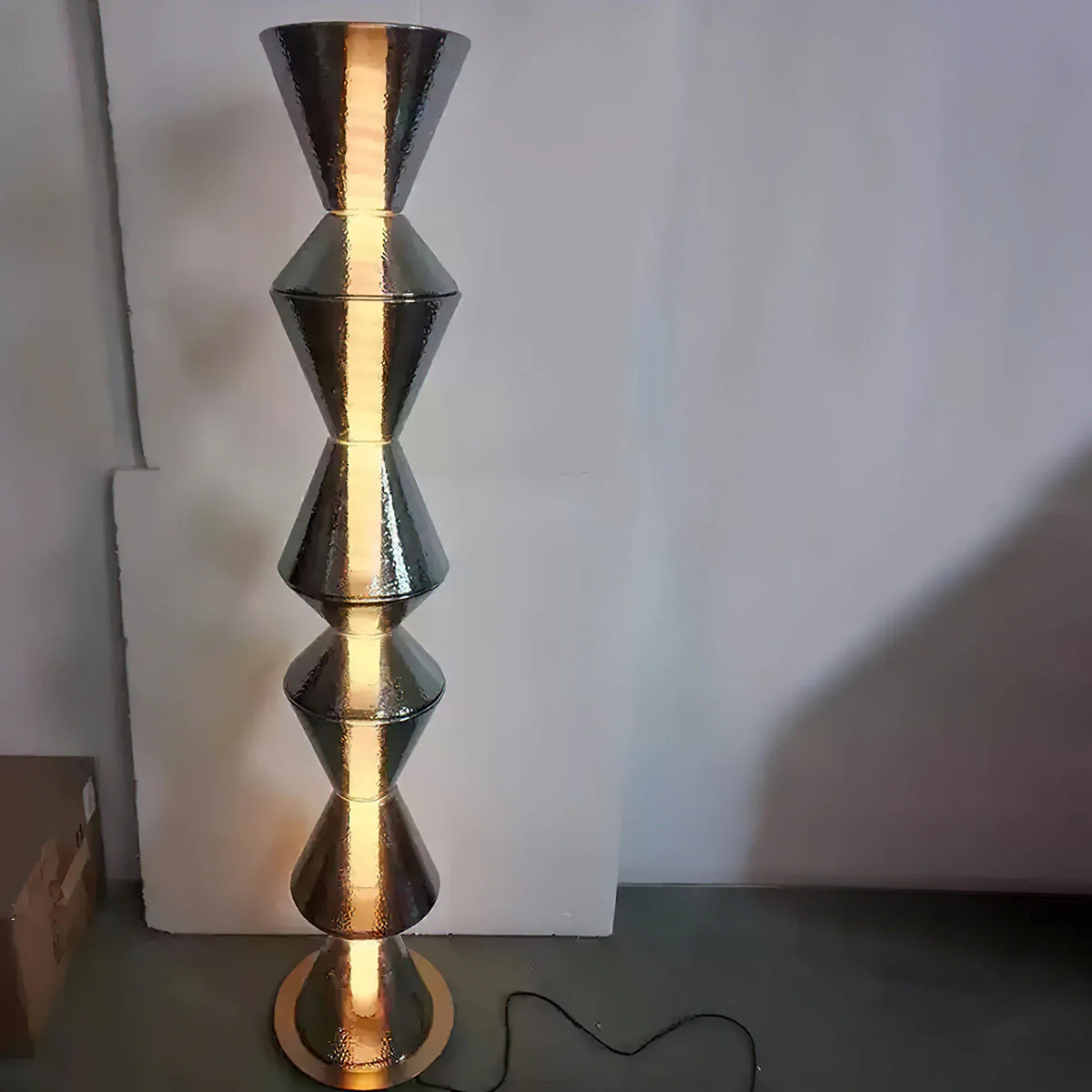 Evette Modern Glass Floor Lamp - Image 12