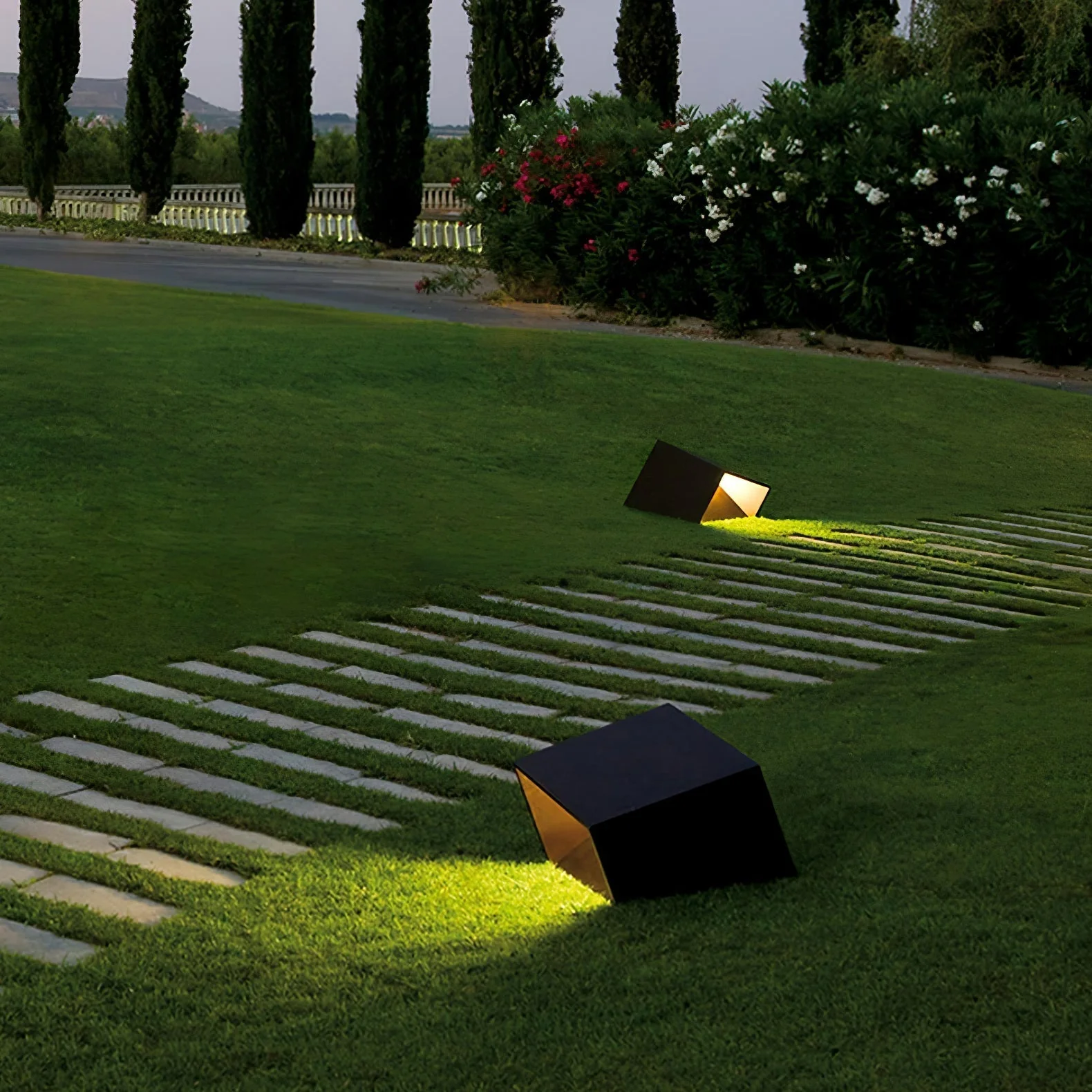 Evsore Unique Cube Garden Solar Outdoor Light - Image 34