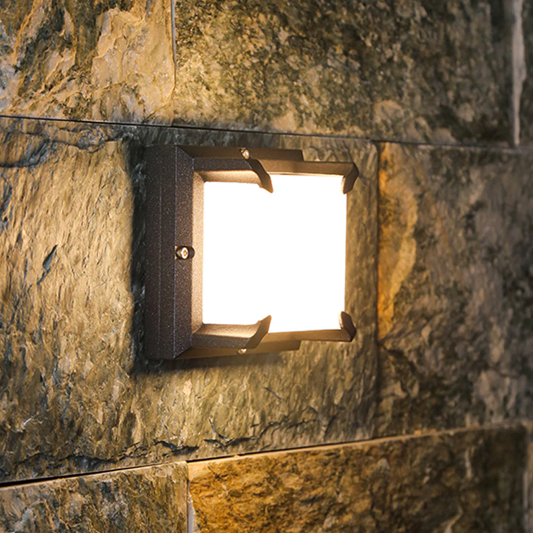 Faith Die-cast Modern Outdoor Wall Light - Image 7