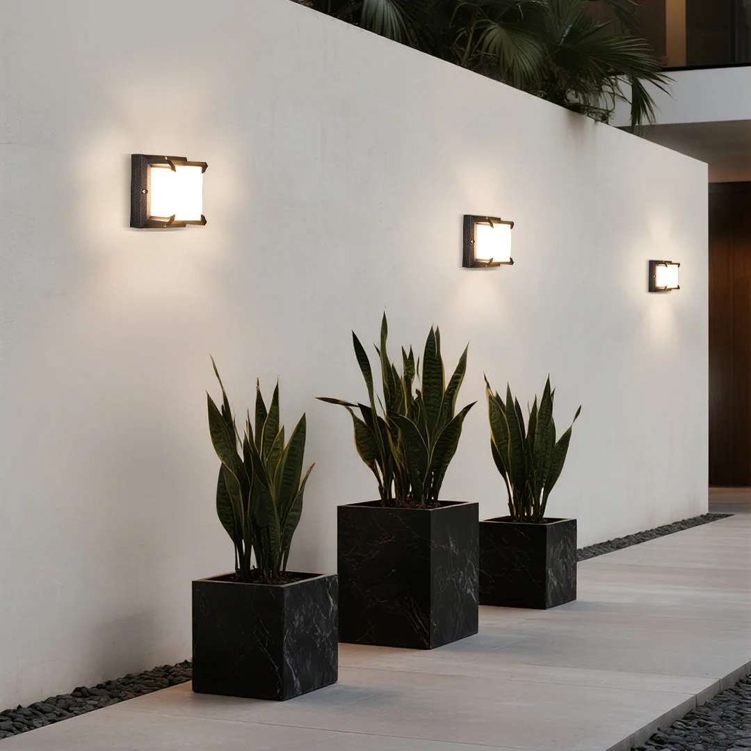 Faith Die-cast Modern Outdoor Wall Light - Image 9
