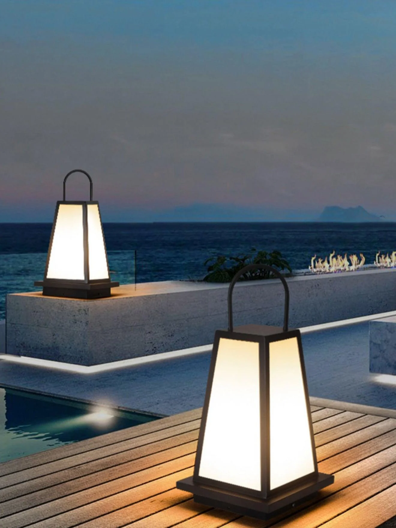 Fiona Minimalist Outdoor Light - Image 13