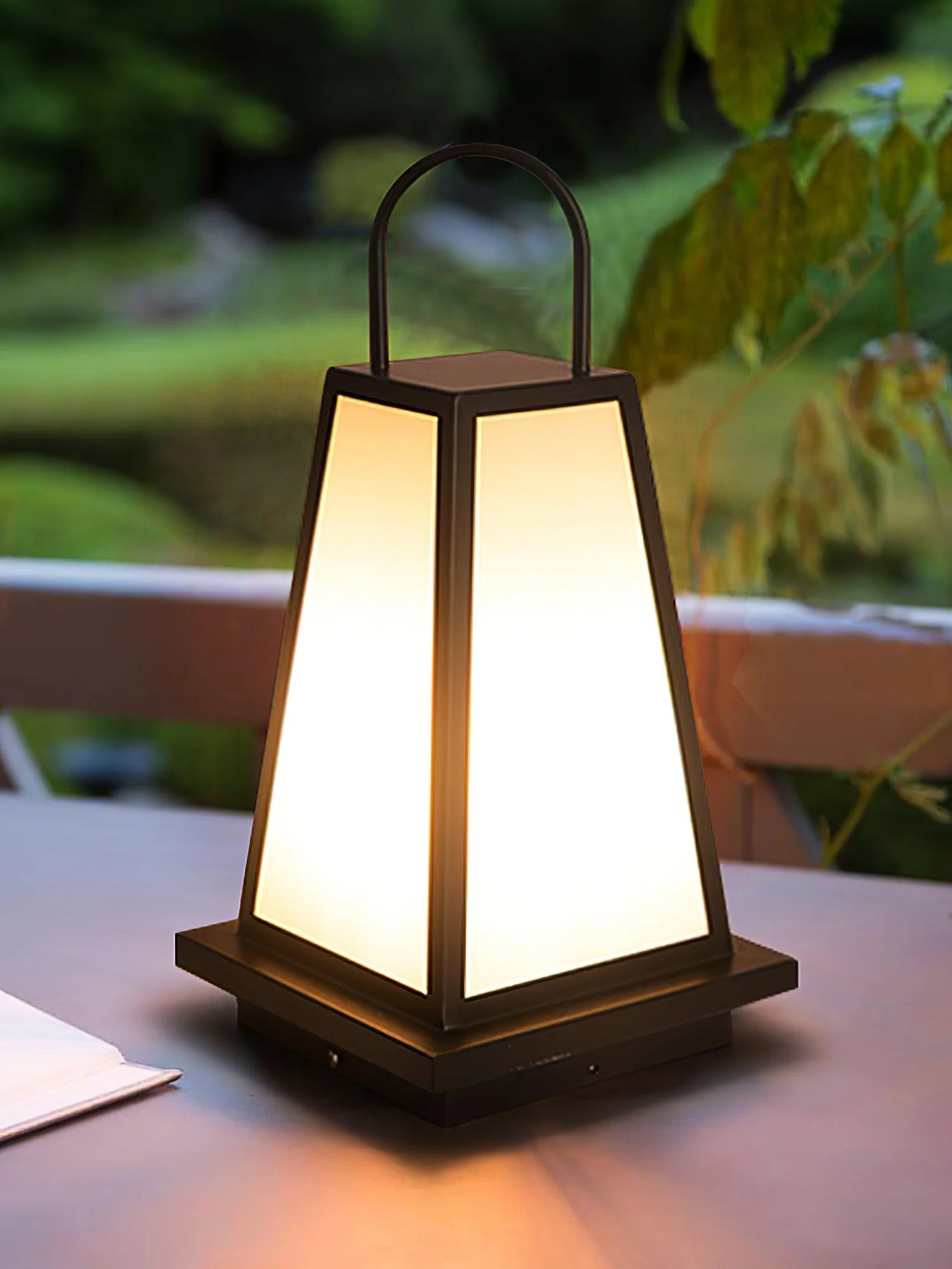 Fiona Minimalist Outdoor Light - Image 17