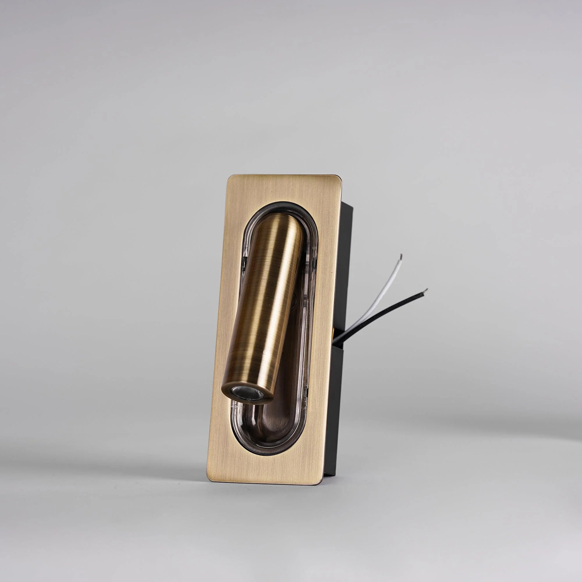 Fioro Industrial Wall Lamp - Image 11