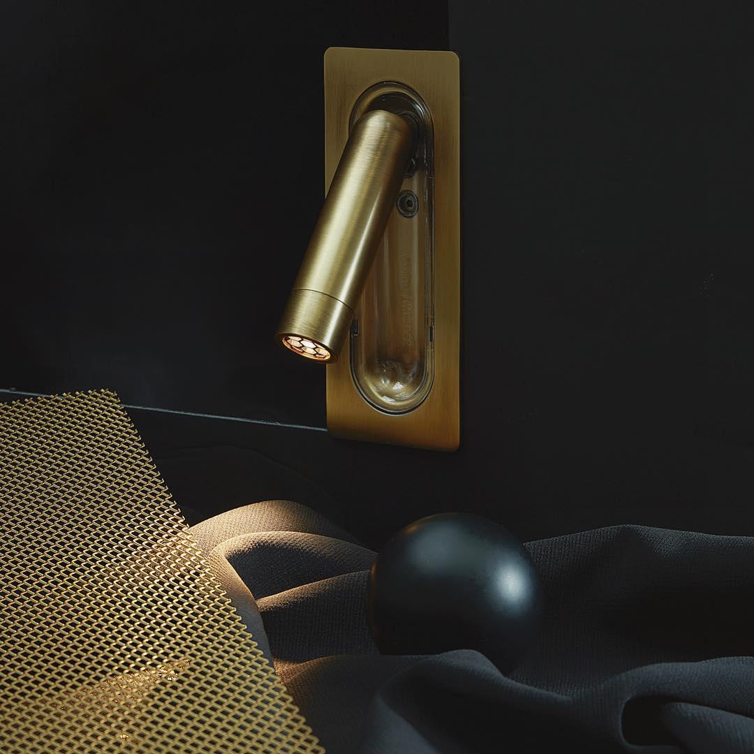 Fioro Industrial Wall Lamp - Image 4