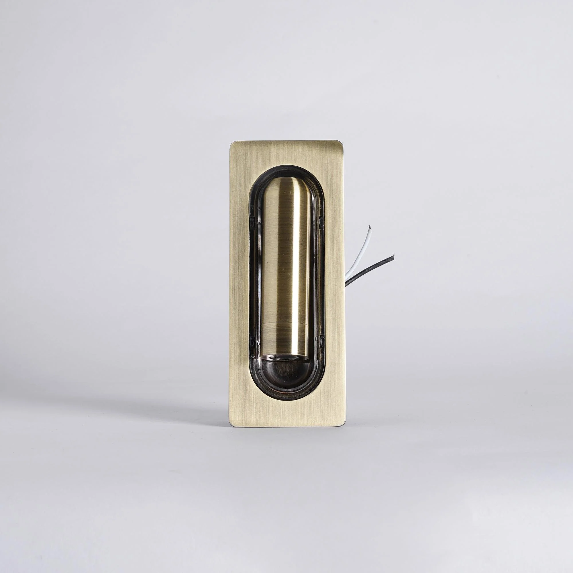 Fioro Industrial Wall Lamp - Image 8