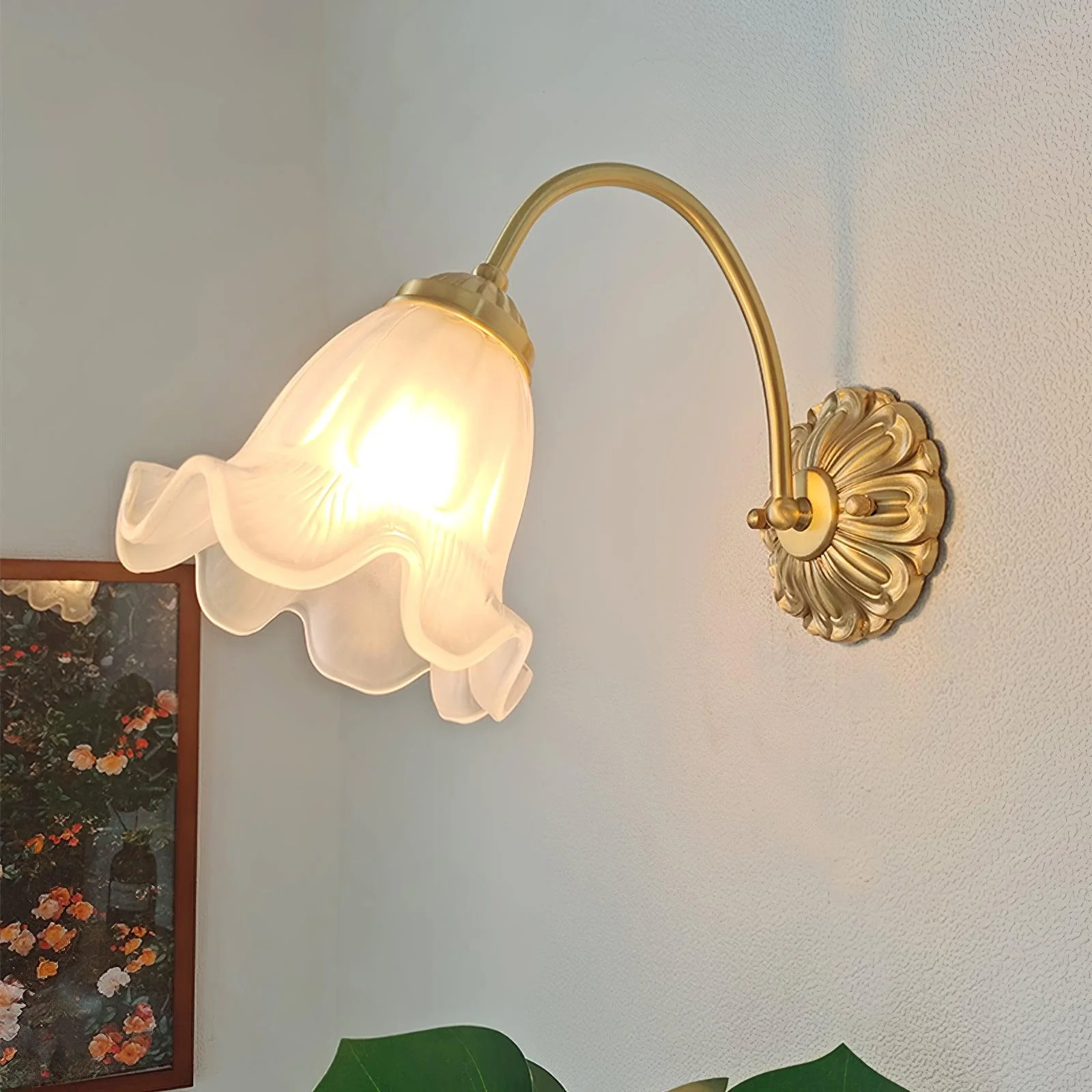 Florer Vintage Glass Sconce - Image 4