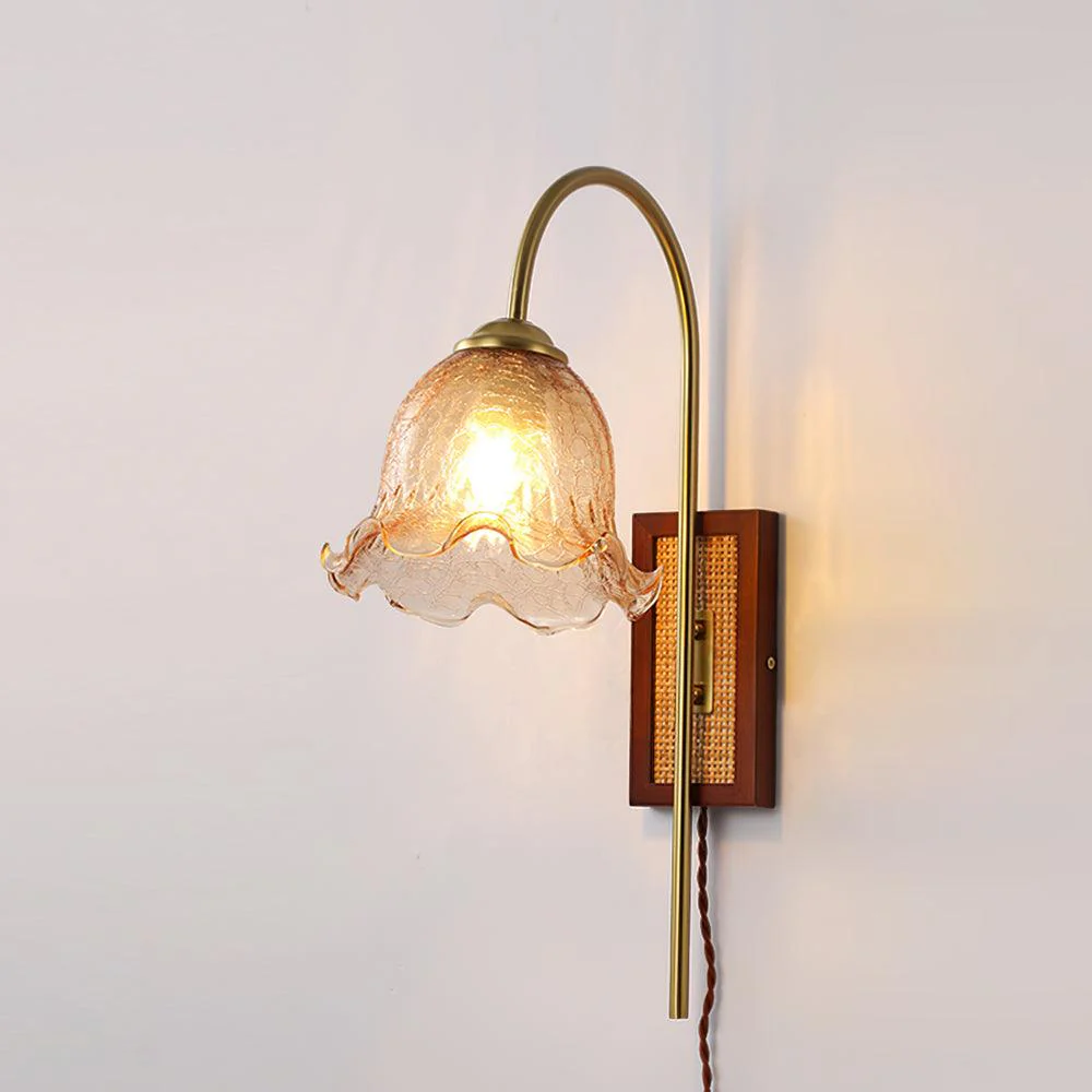 Flower Farmhouse Brass Wall Light - Image 8