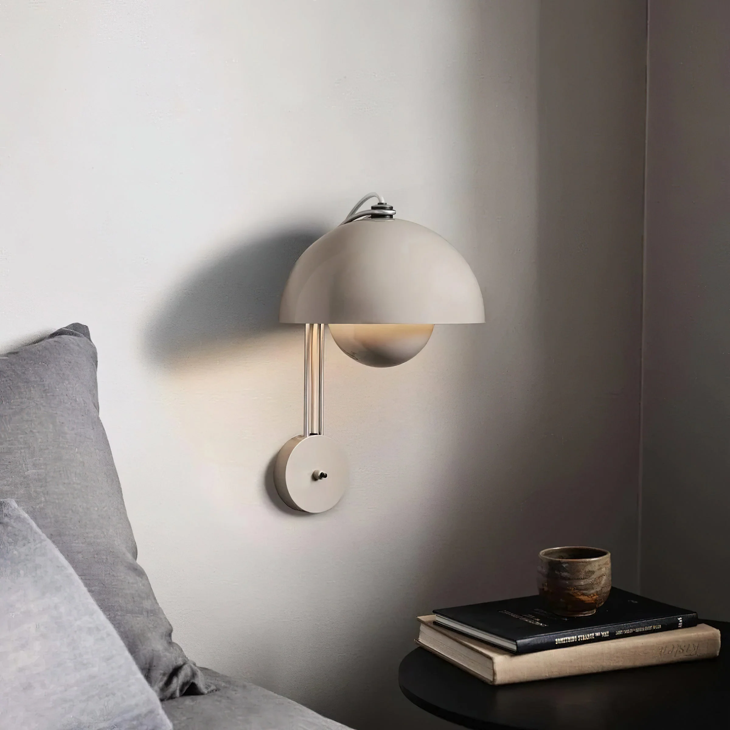 Flowerpot Modern Wall Light - Image 2
