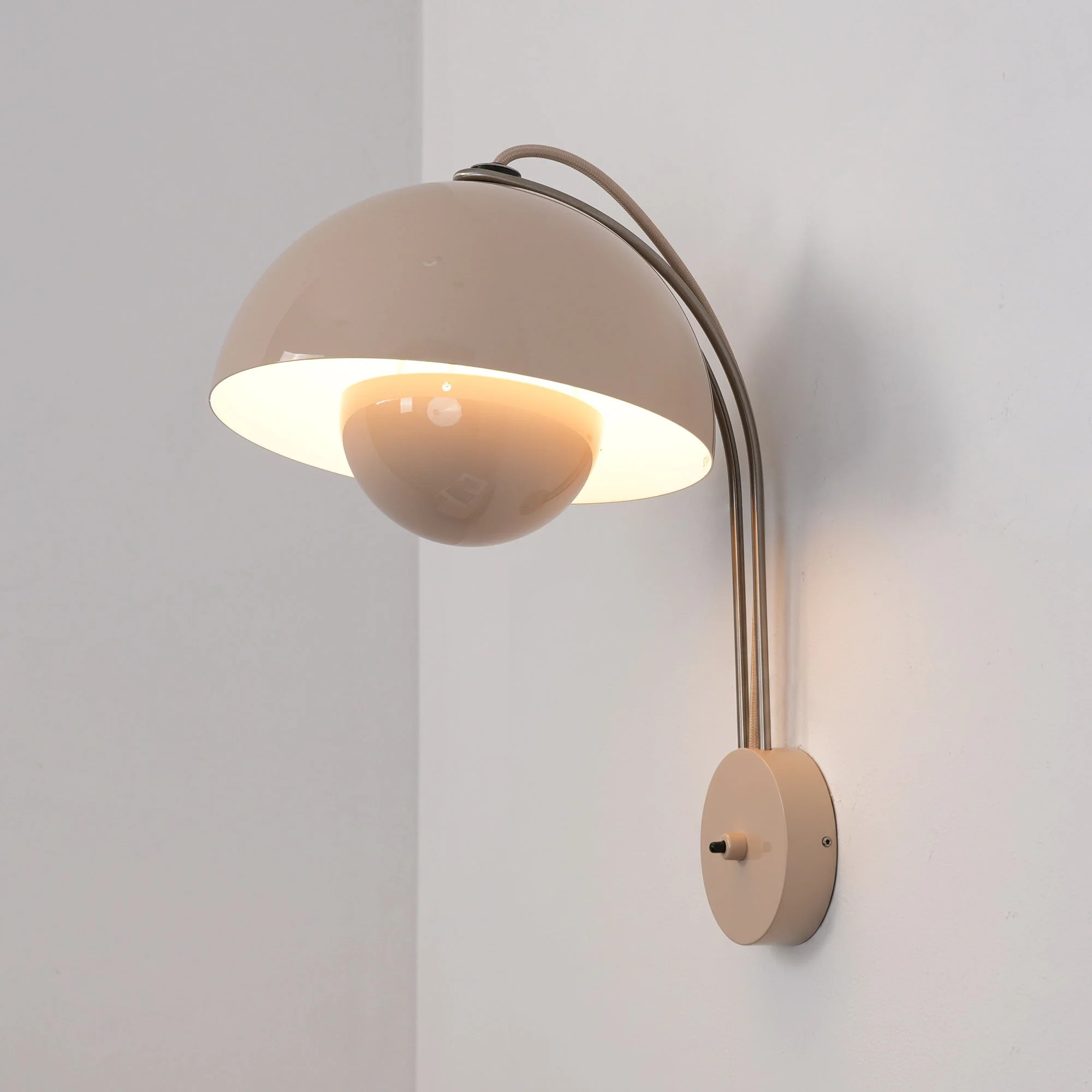 Flowerpot Modern Wall Light - Image 23