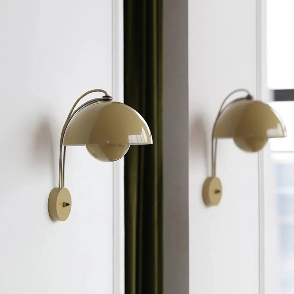 Flowerpot Modern Wall Light - Image 9